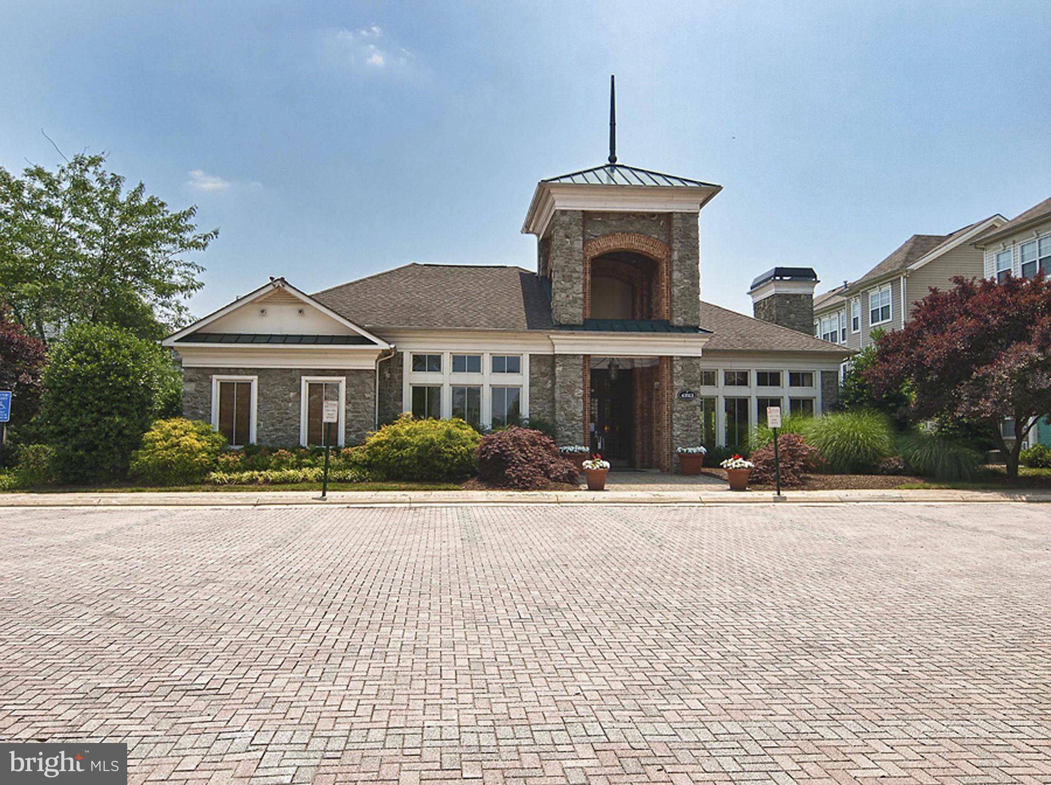 PARKSIDE AT ASHBURN - Residential