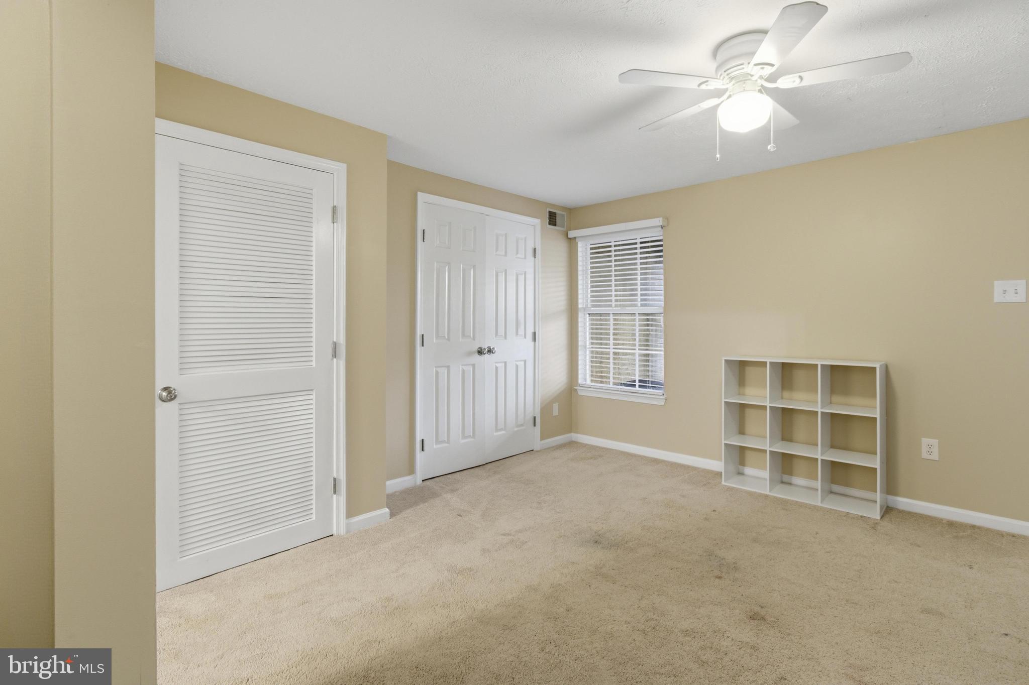 BRENTWOOD MANOR - Residential