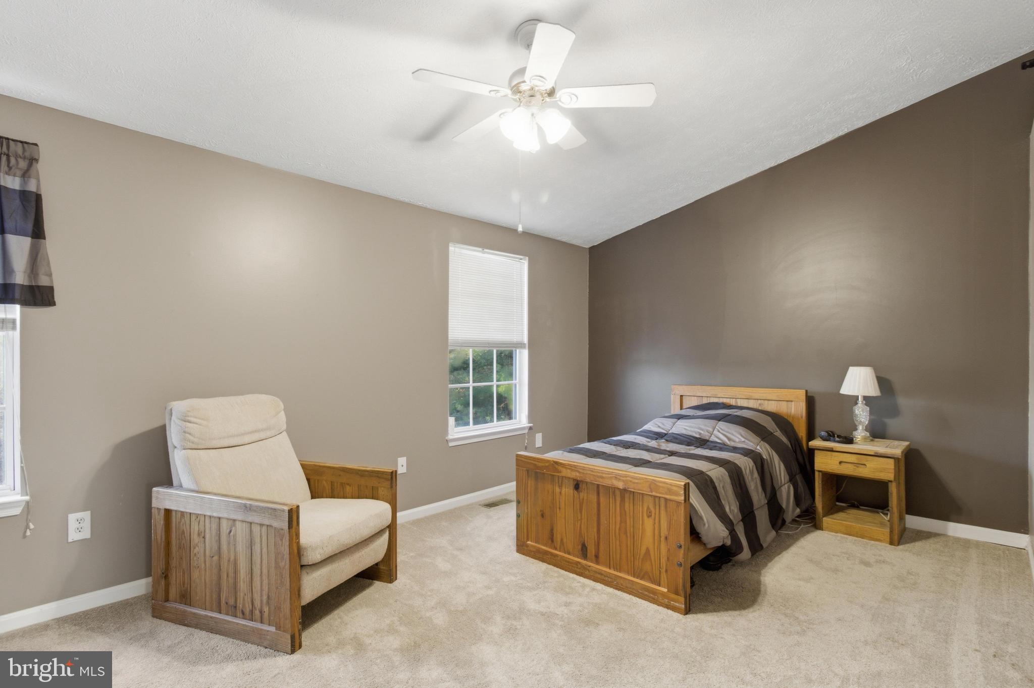 BRENTWOOD MANOR - Residential