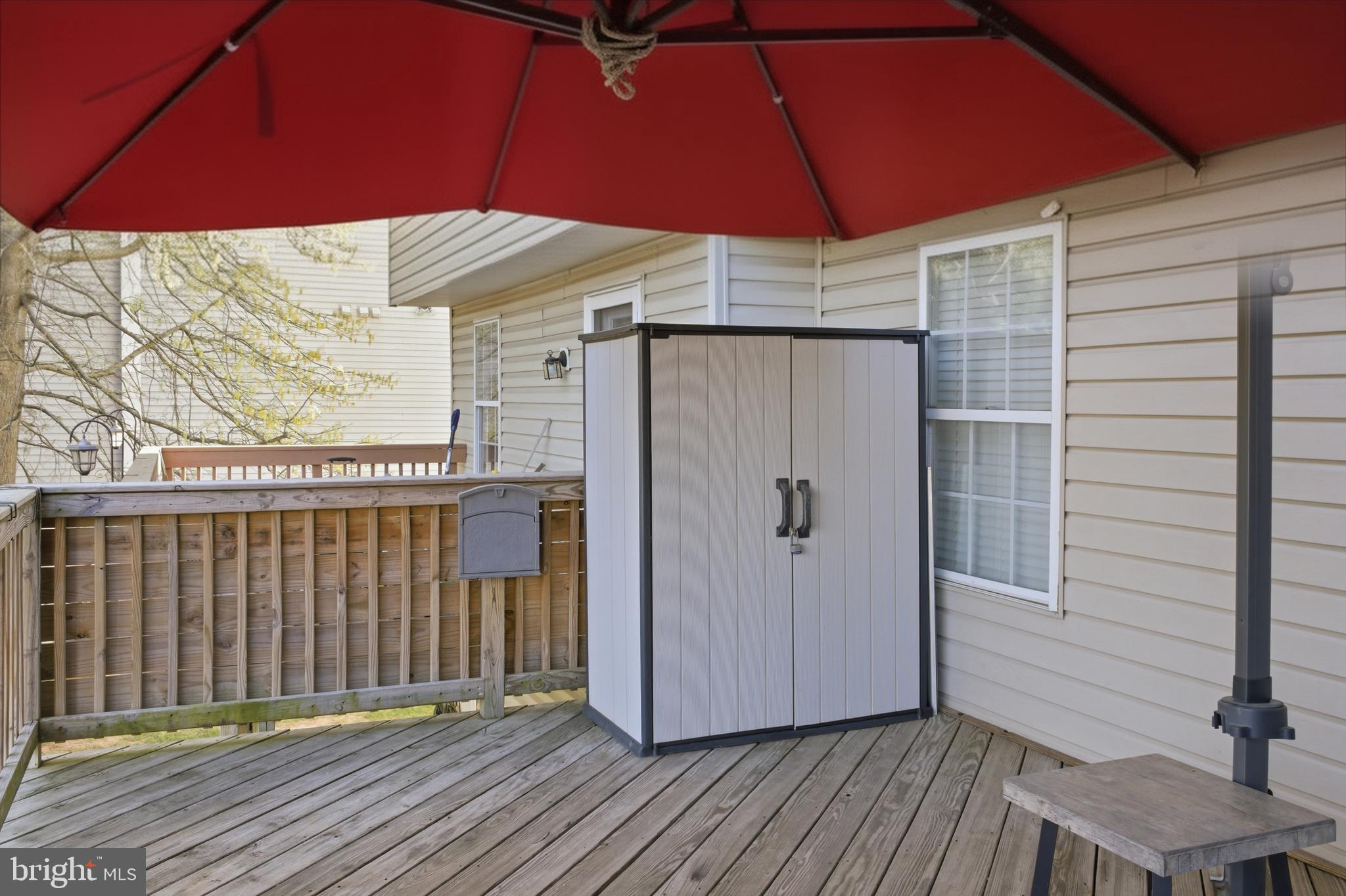 BRENTWOOD MANOR - Residential