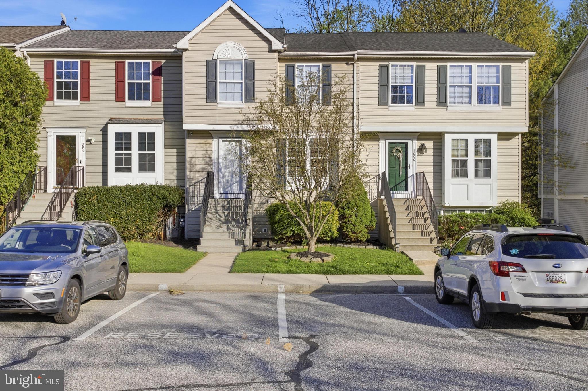 BRENTWOOD MANOR - Residential