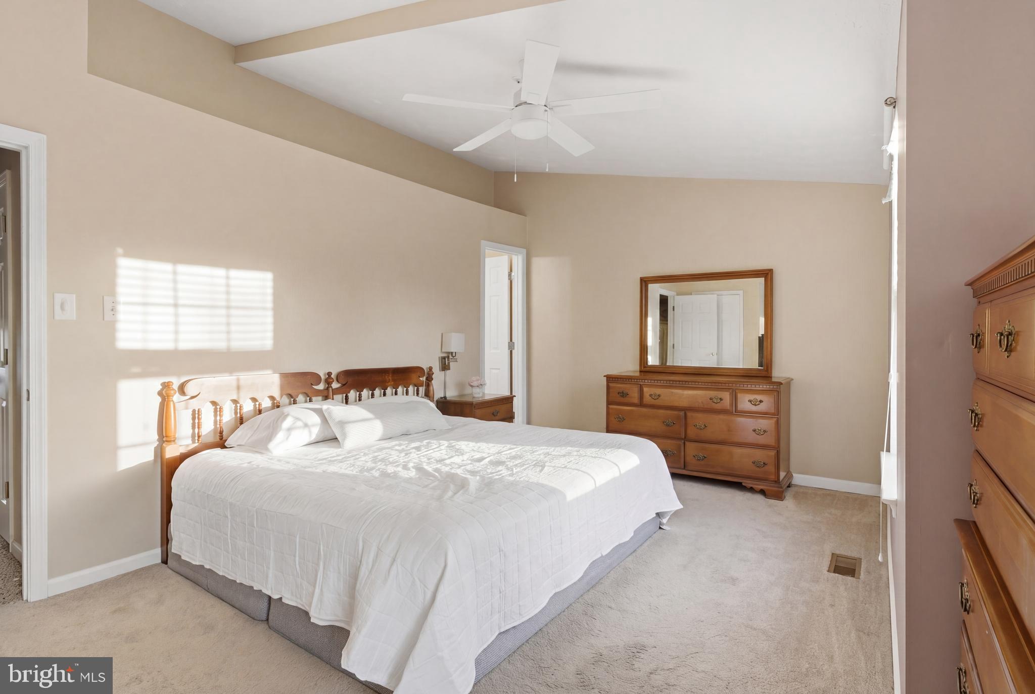 BRENTWOOD MANOR - Residential