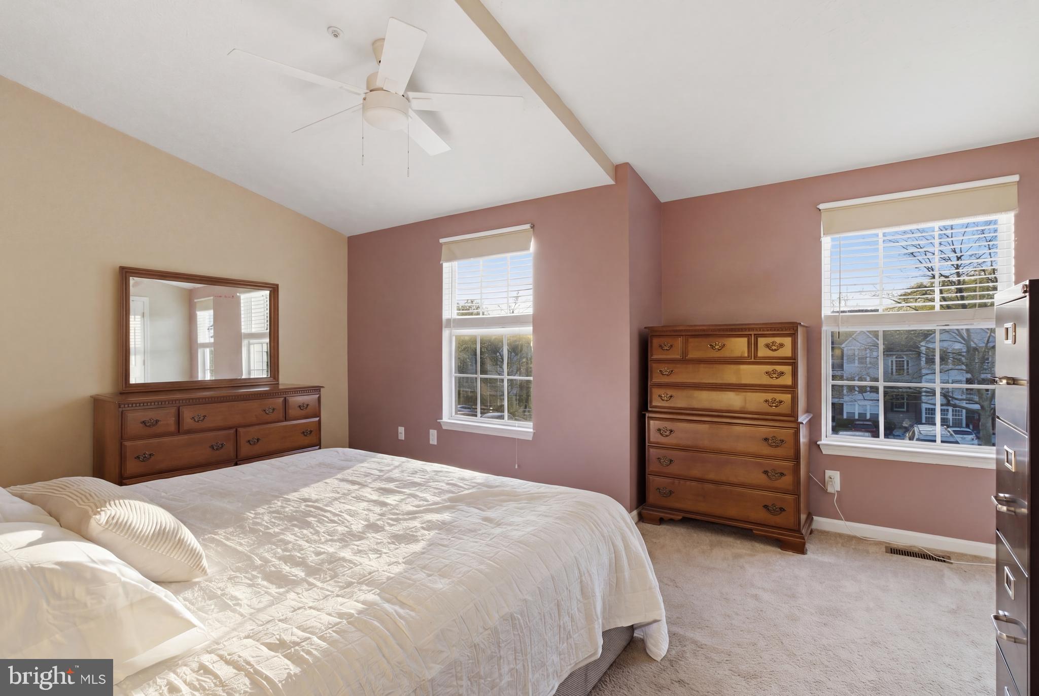 BRENTWOOD MANOR - Residential