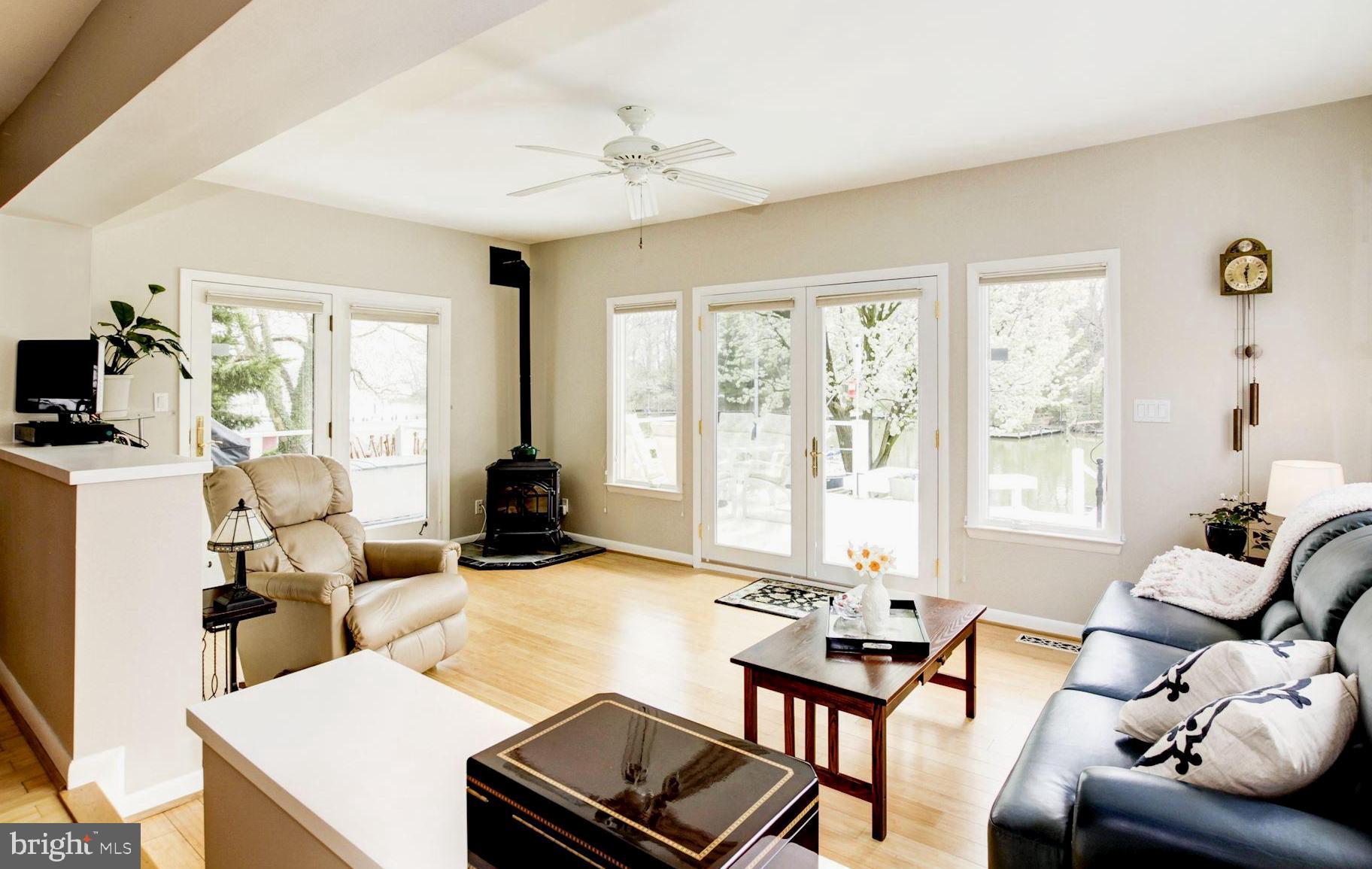 WHITEHALL BEACH - Residential