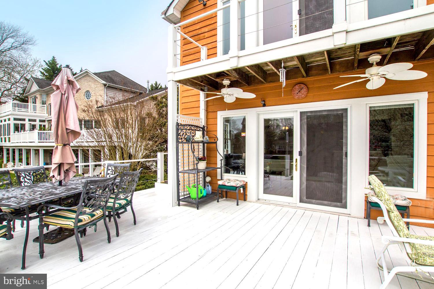 WHITEHALL BEACH - Residential