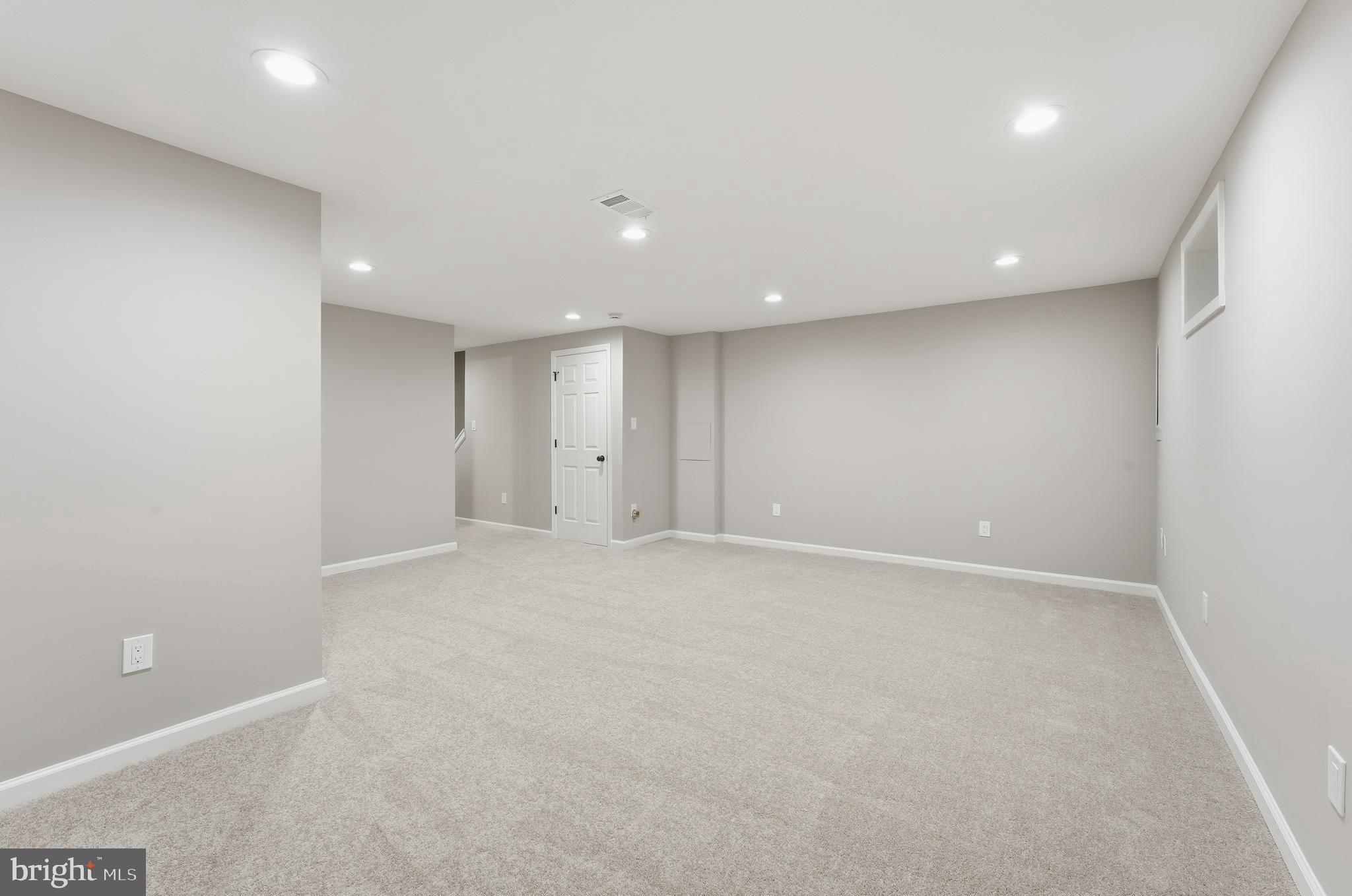 PRINCETON WOODS - Residential