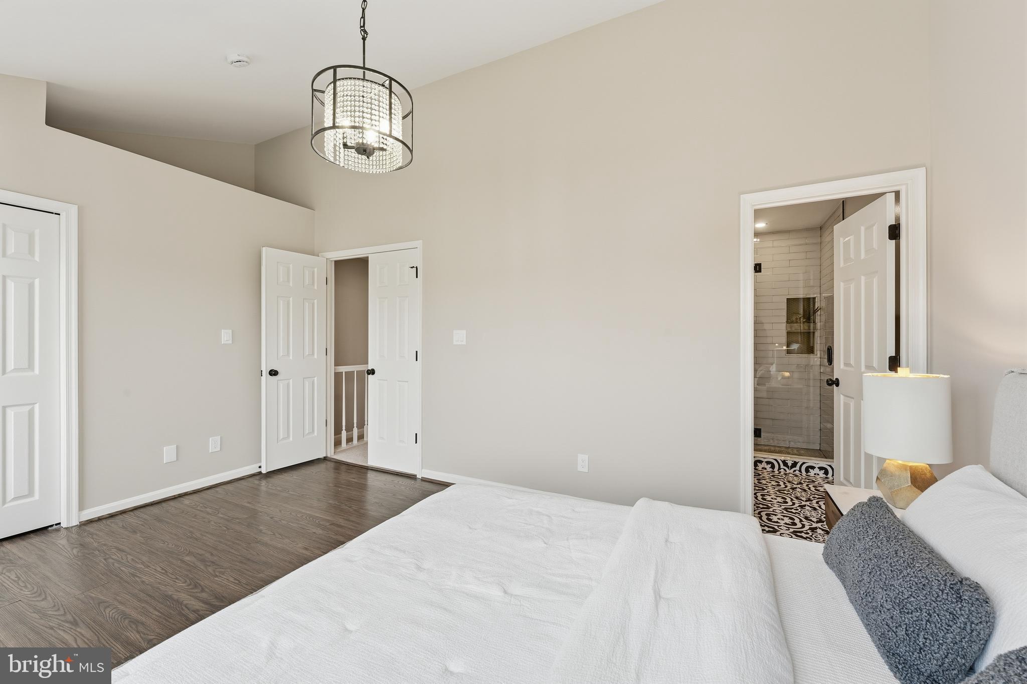 PRINCETON WOODS - Residential