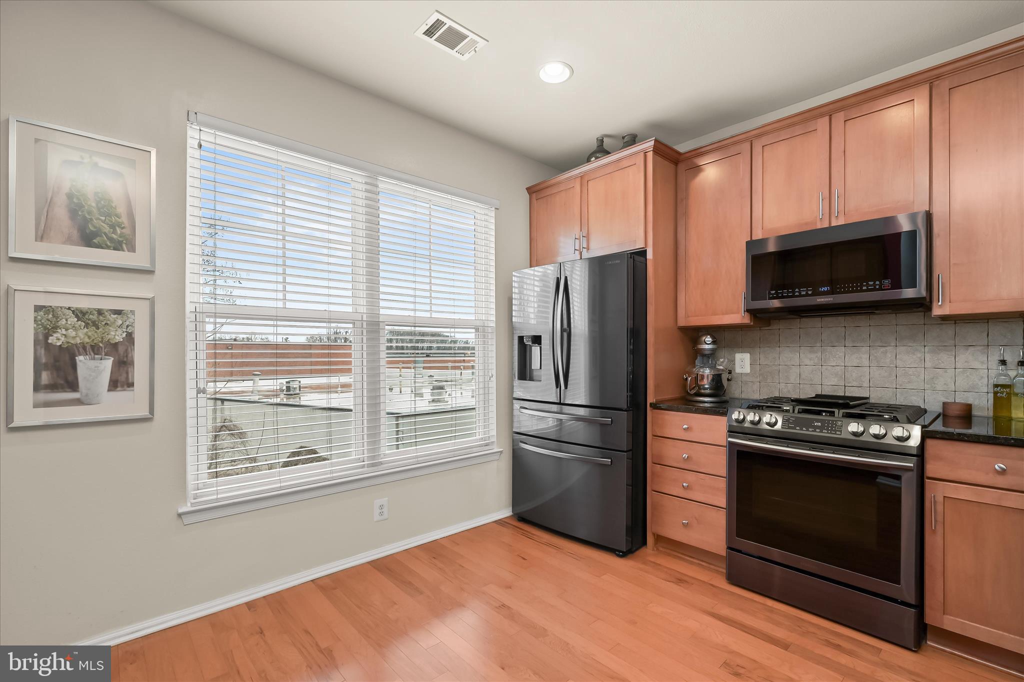 WHITE FLINT STATION - Residential