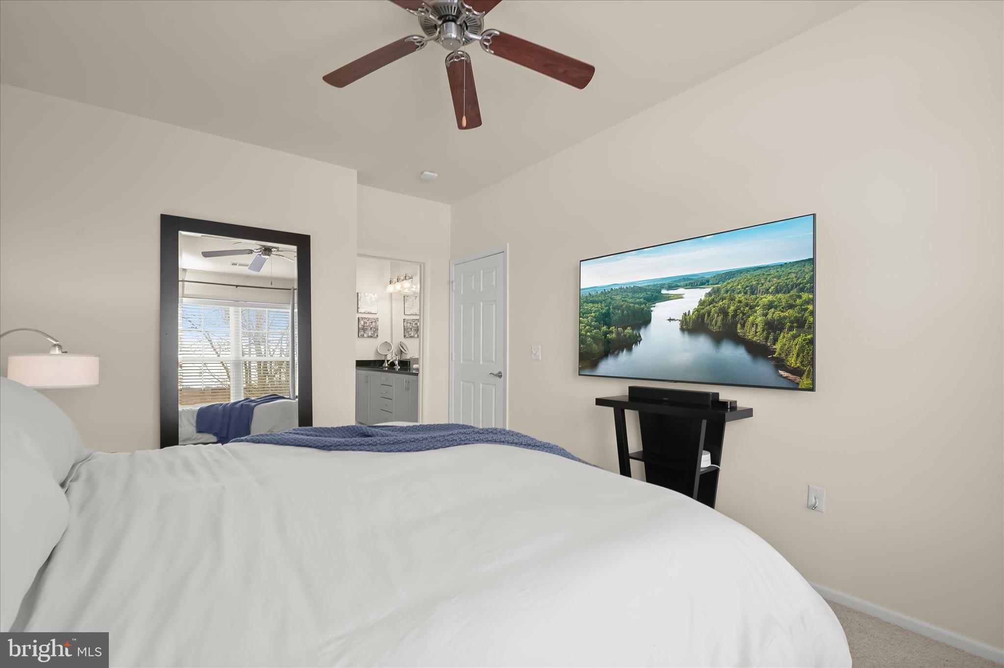 WHITE FLINT STATION - Residential