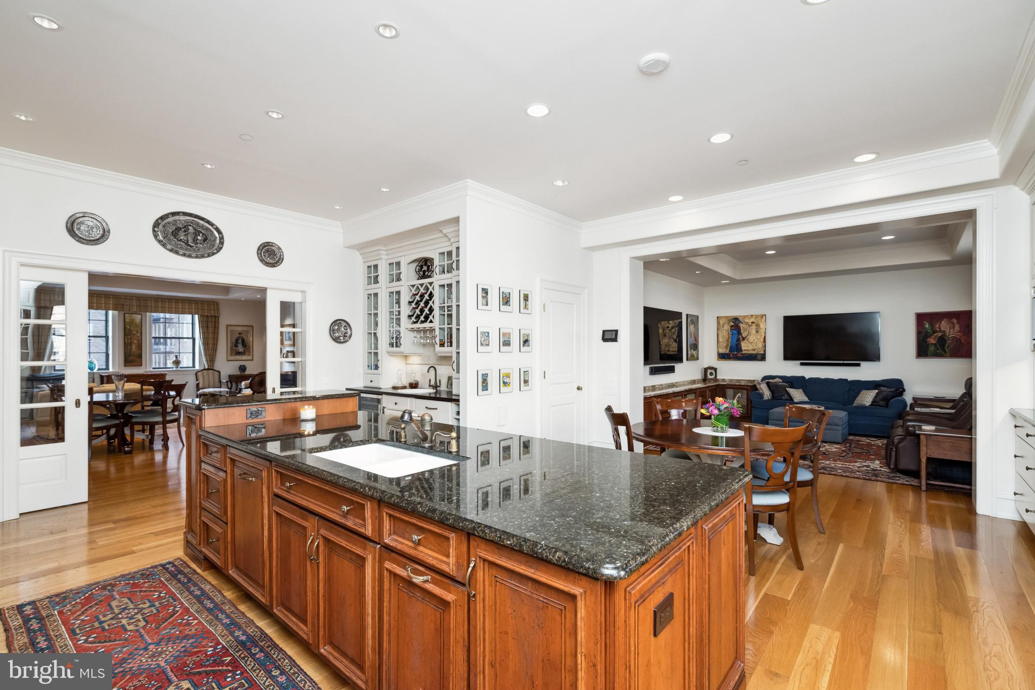 RITTENHOUSE SQUARE - Residential