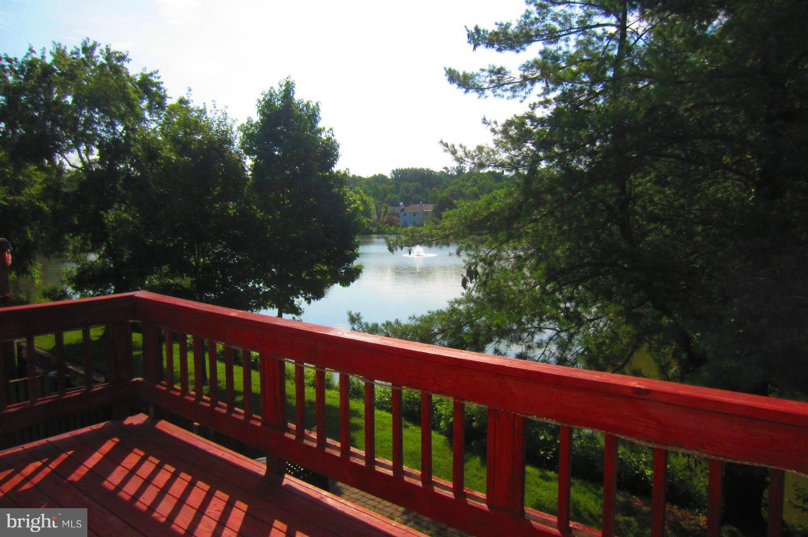 LAKE DEVEREUX - Residential Lease