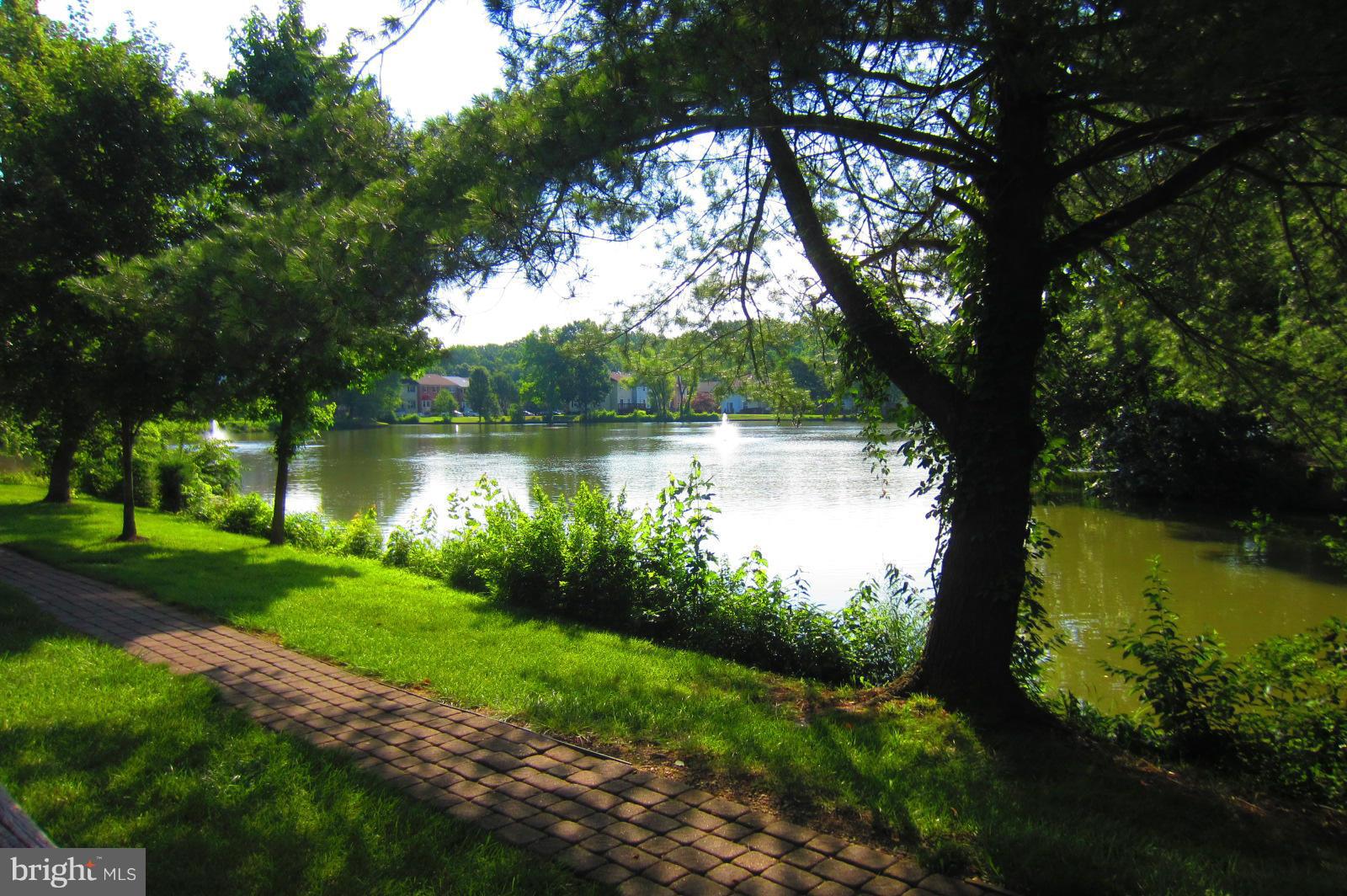 LAKE DEVEREUX - Residential Lease