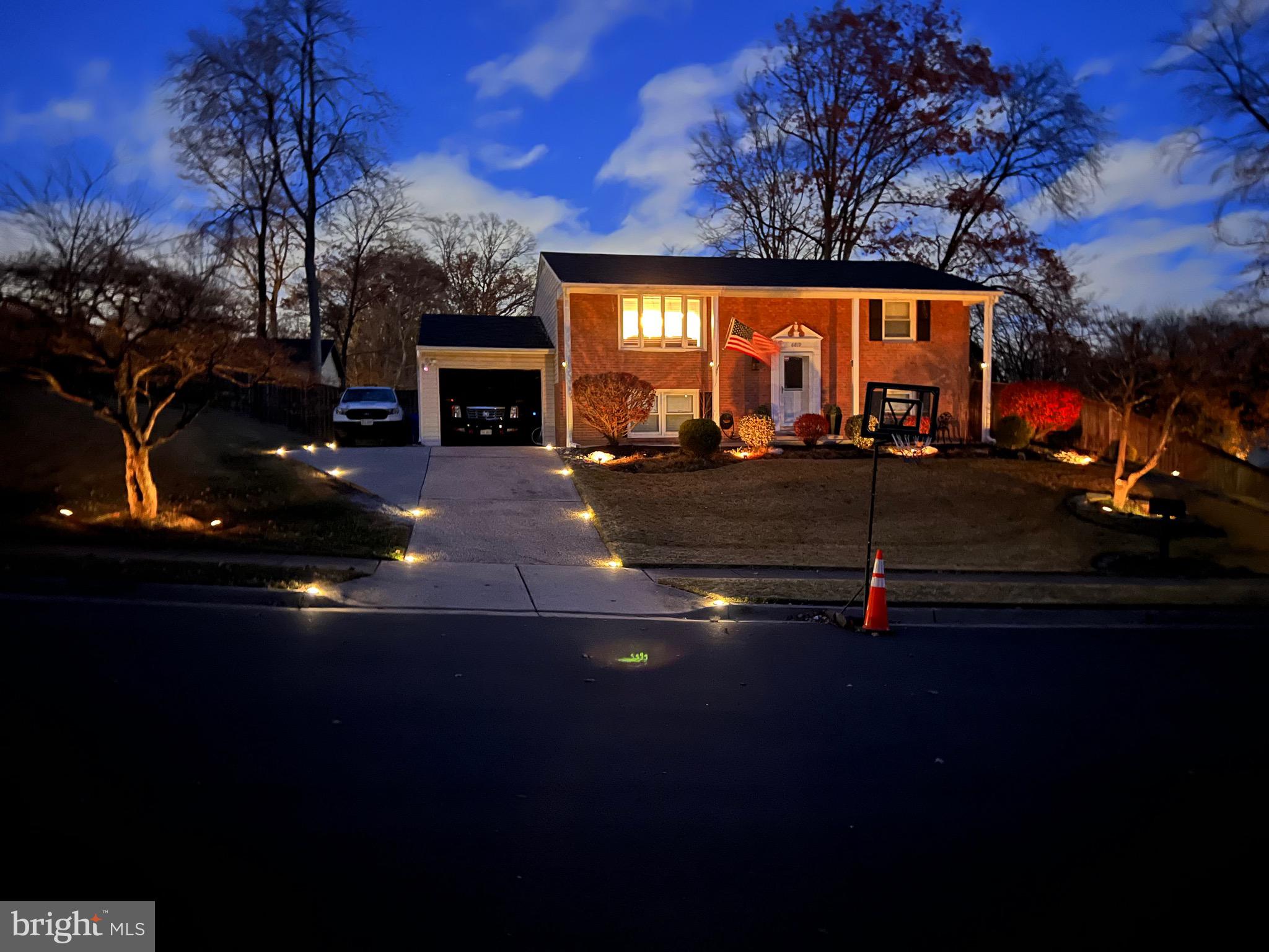 ROLLING VALLEY - Residential