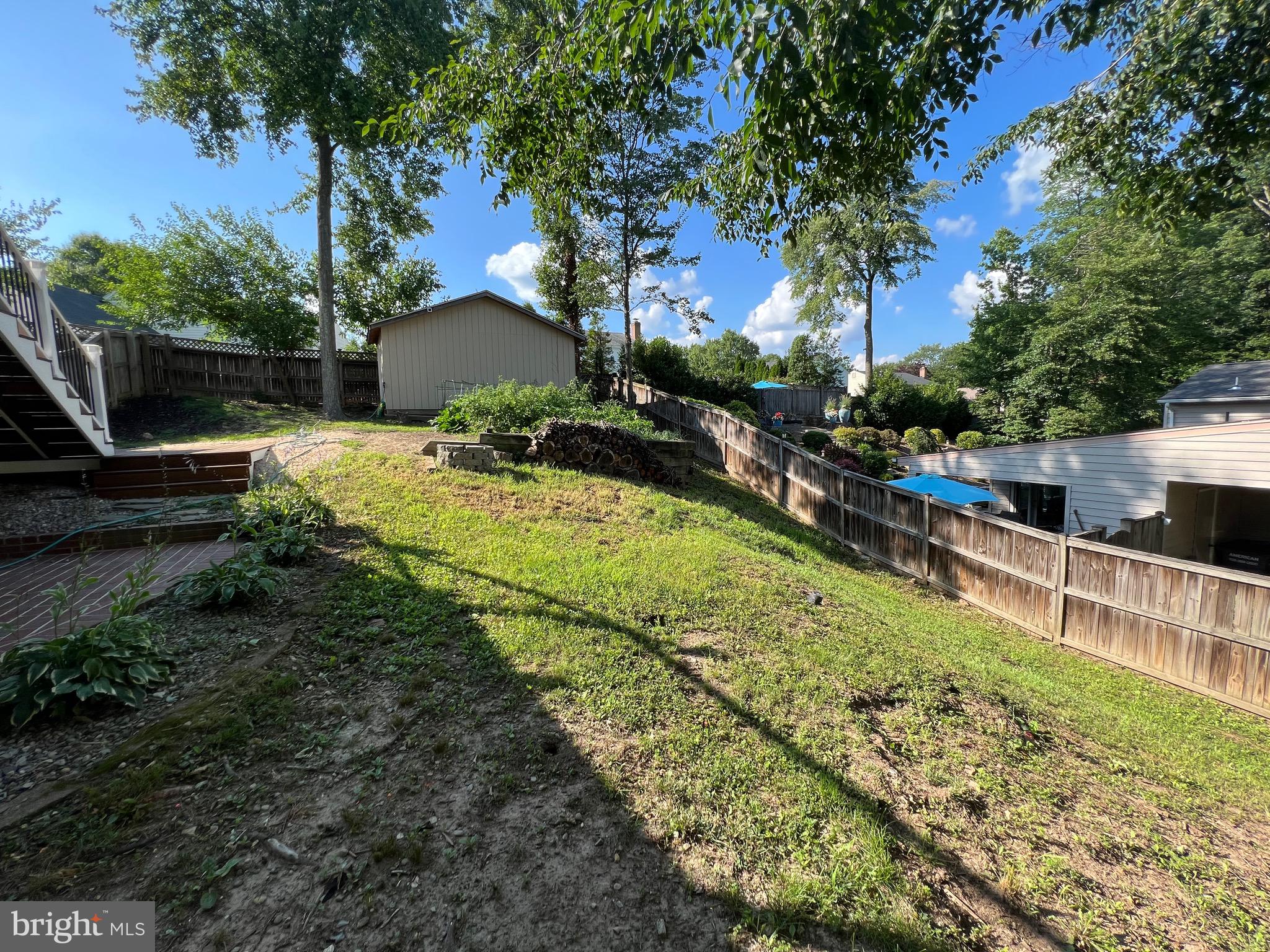 ROLLING VALLEY - Residential