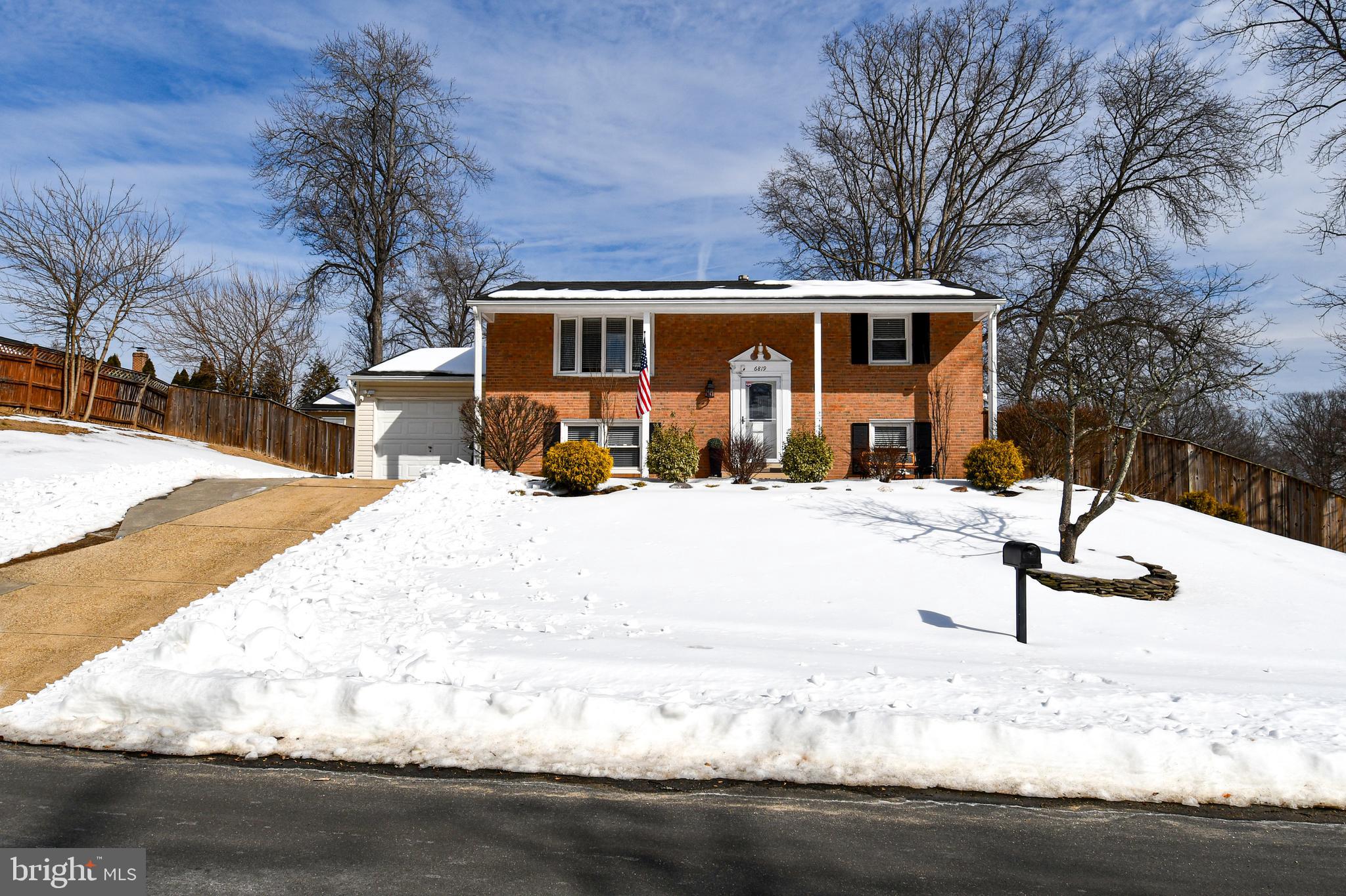 ROLLING VALLEY - Residential