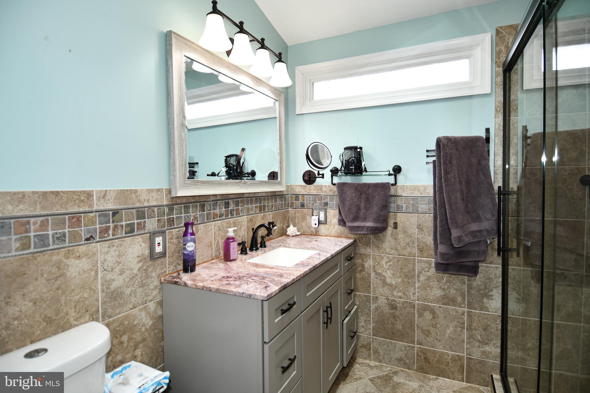 ROLLING VALLEY - Residential