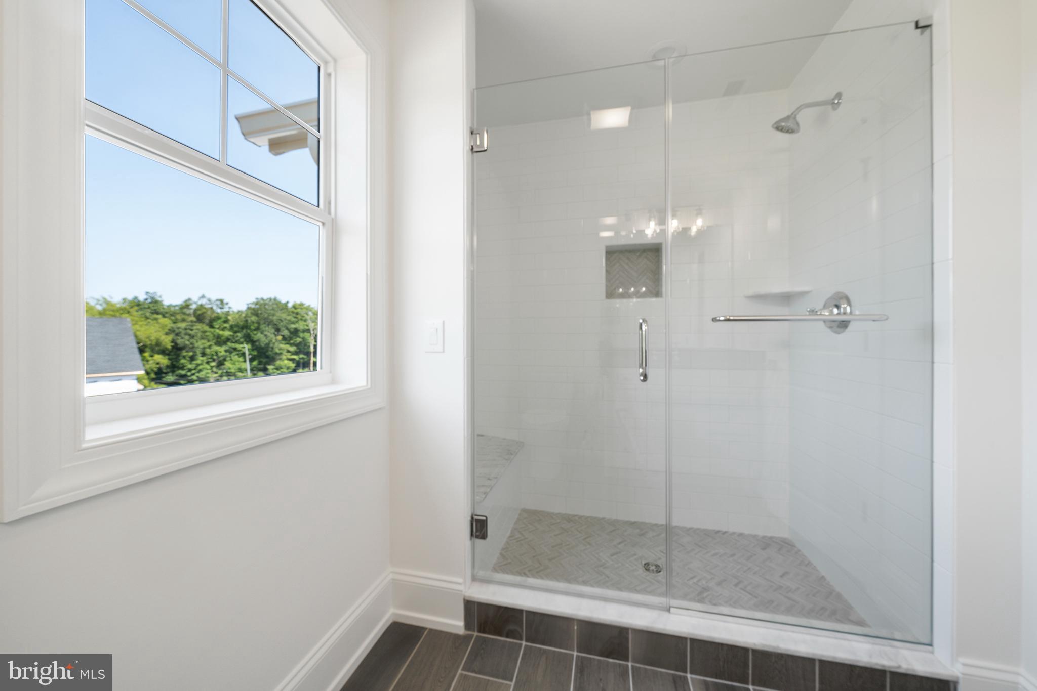 MEADOW CREEK - Residential