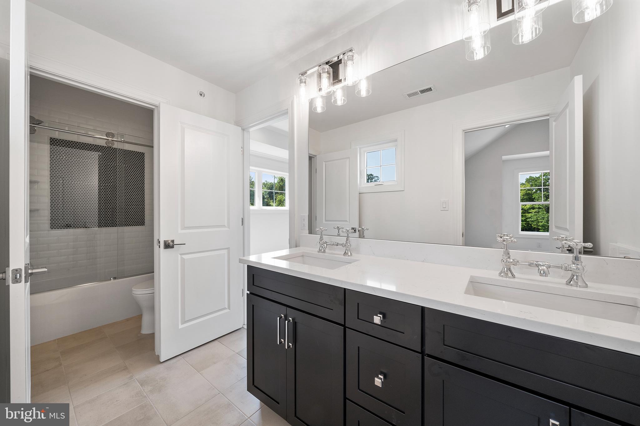 MEADOW CREEK - Residential