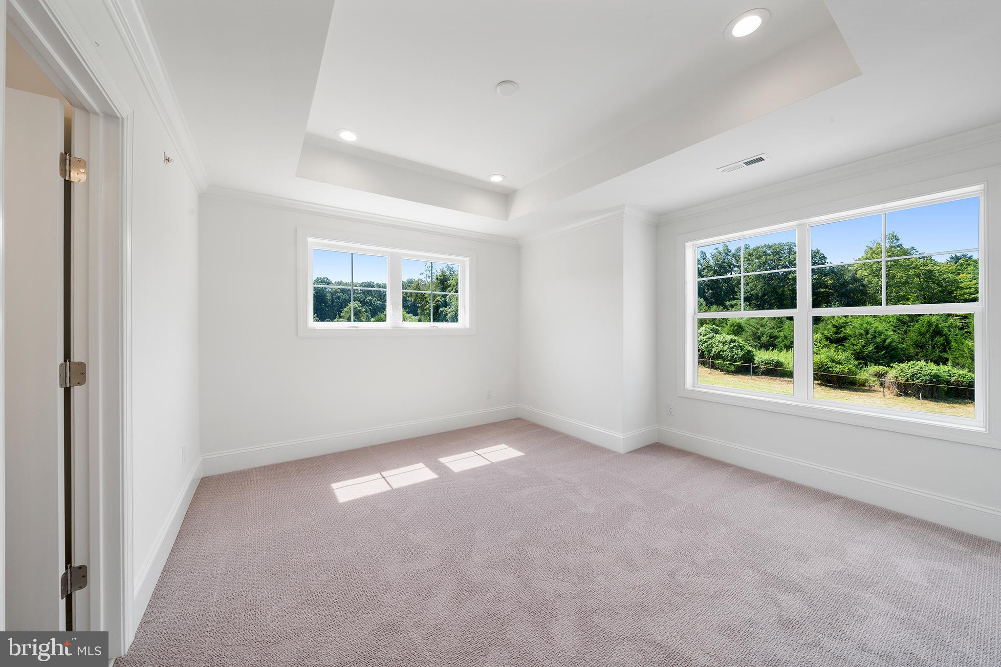 MEADOW CREEK - Residential