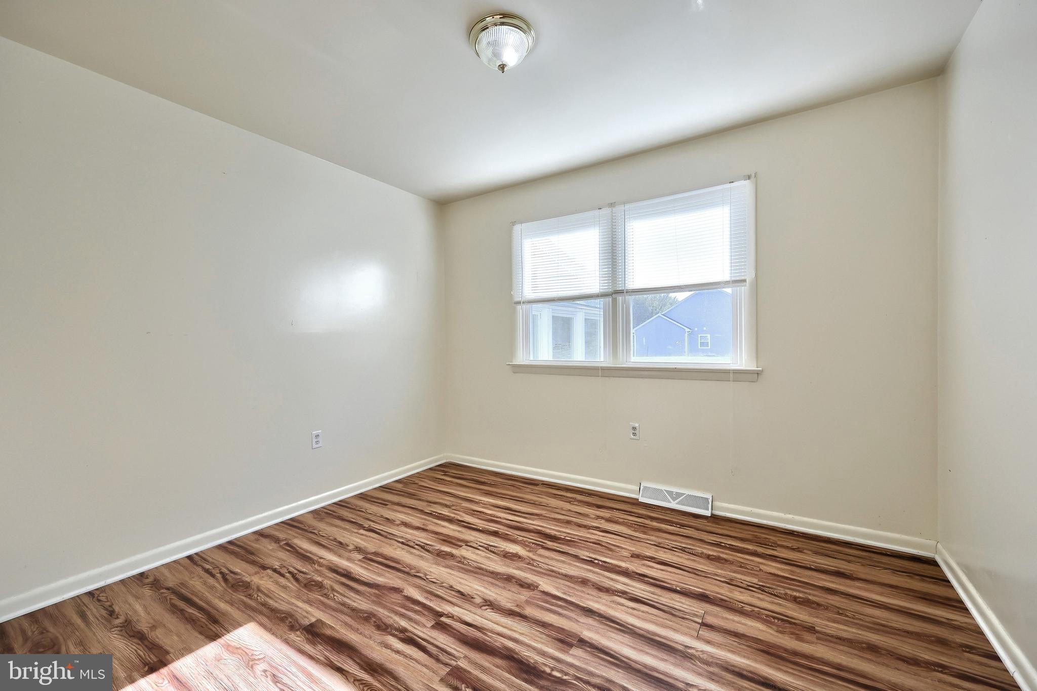 OXFORD TOWNSHIP - Residential