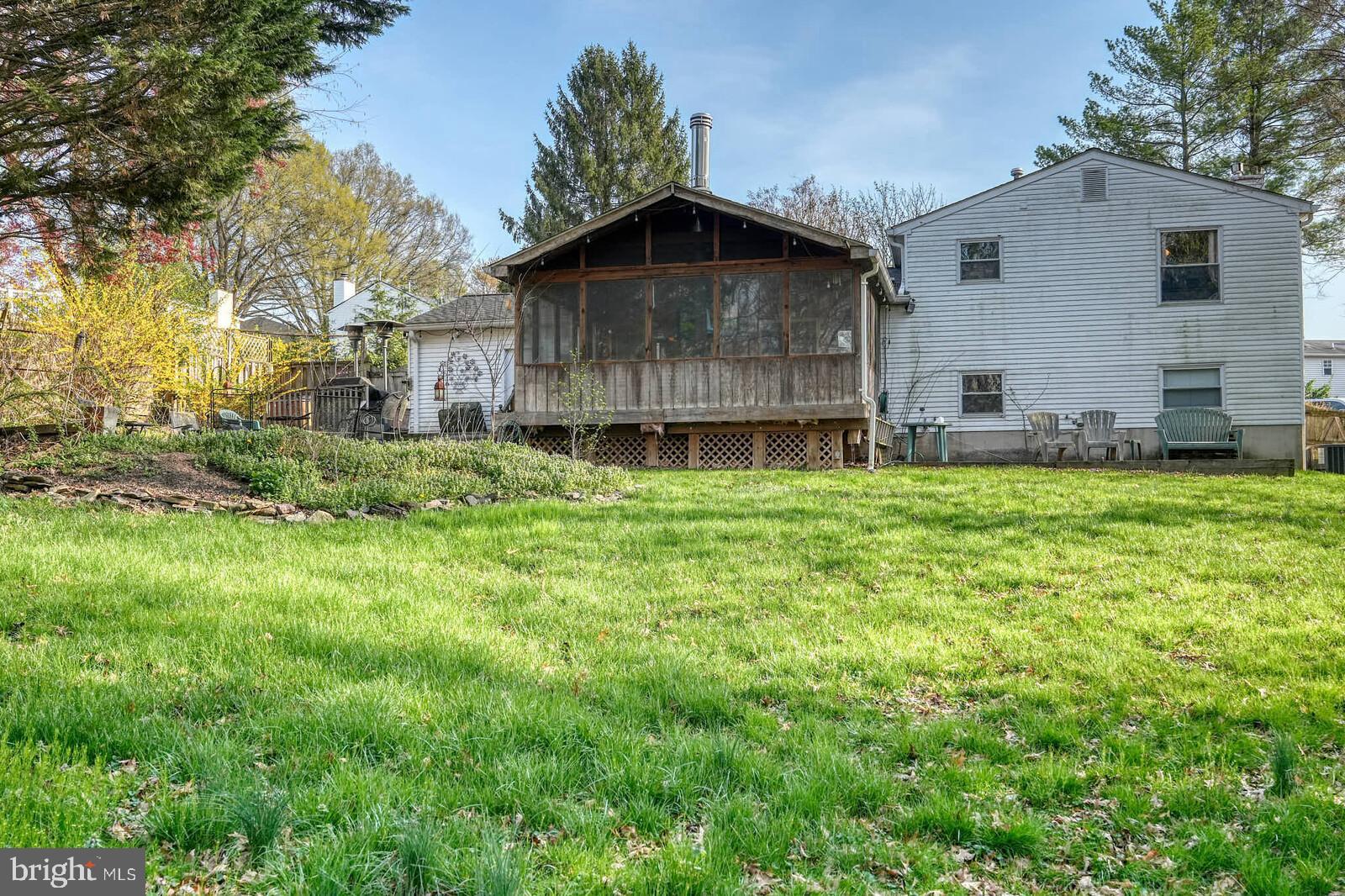 HUNTERS WOODS - Residential