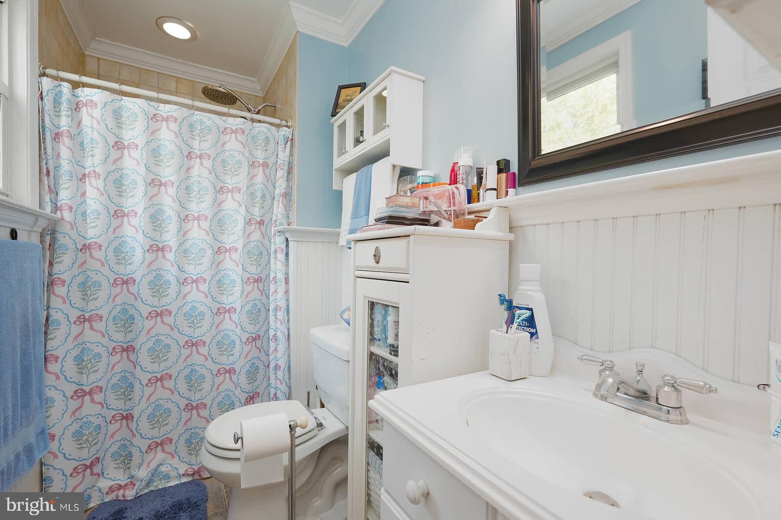 HUNTERS WOODS - Residential