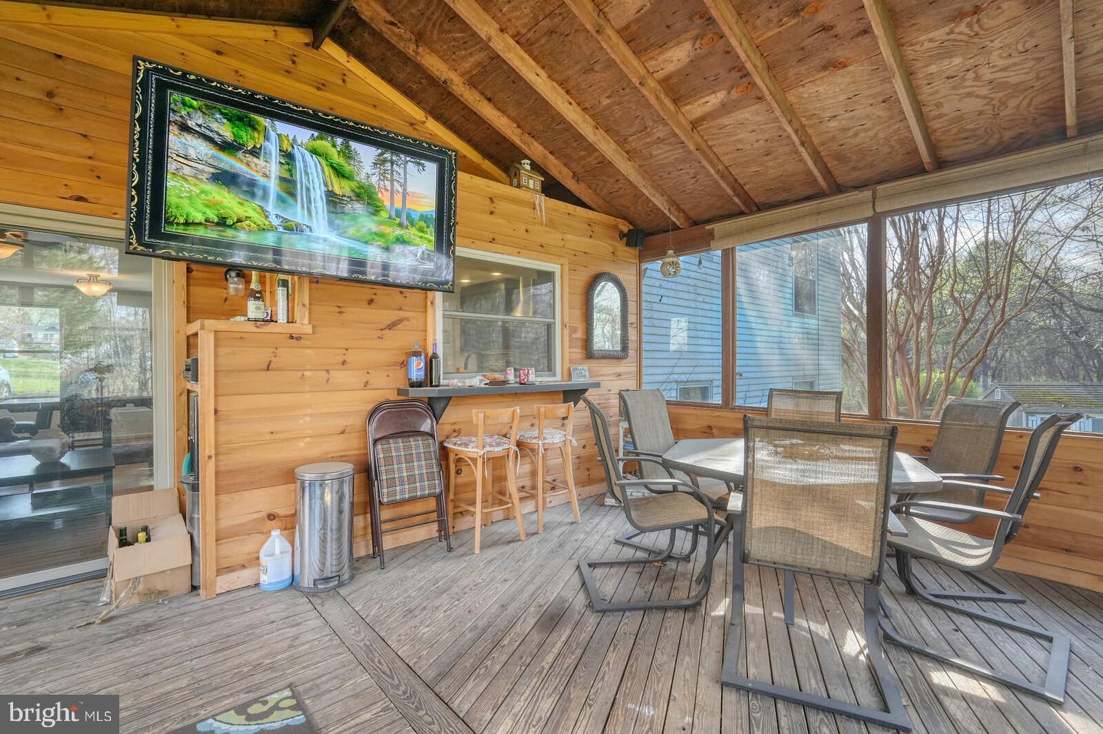 HUNTERS WOODS - Residential