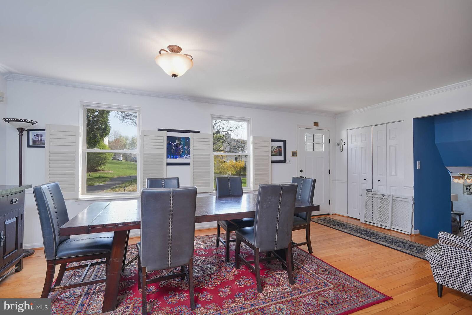 HUNTERS WOODS - Residential