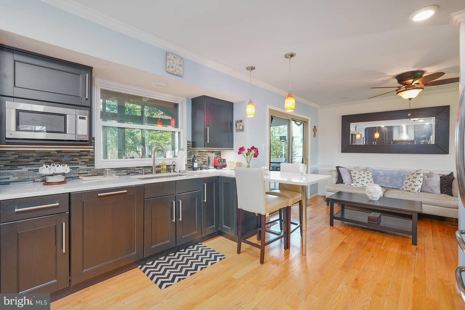 HUNTERS WOODS - Residential