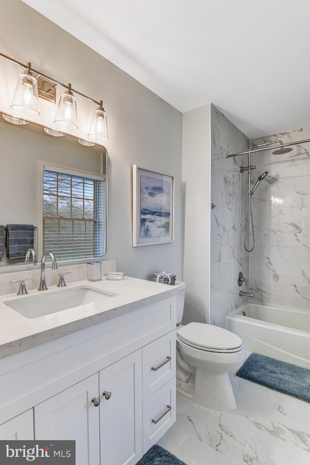 EVERGREEN FARM - Residential