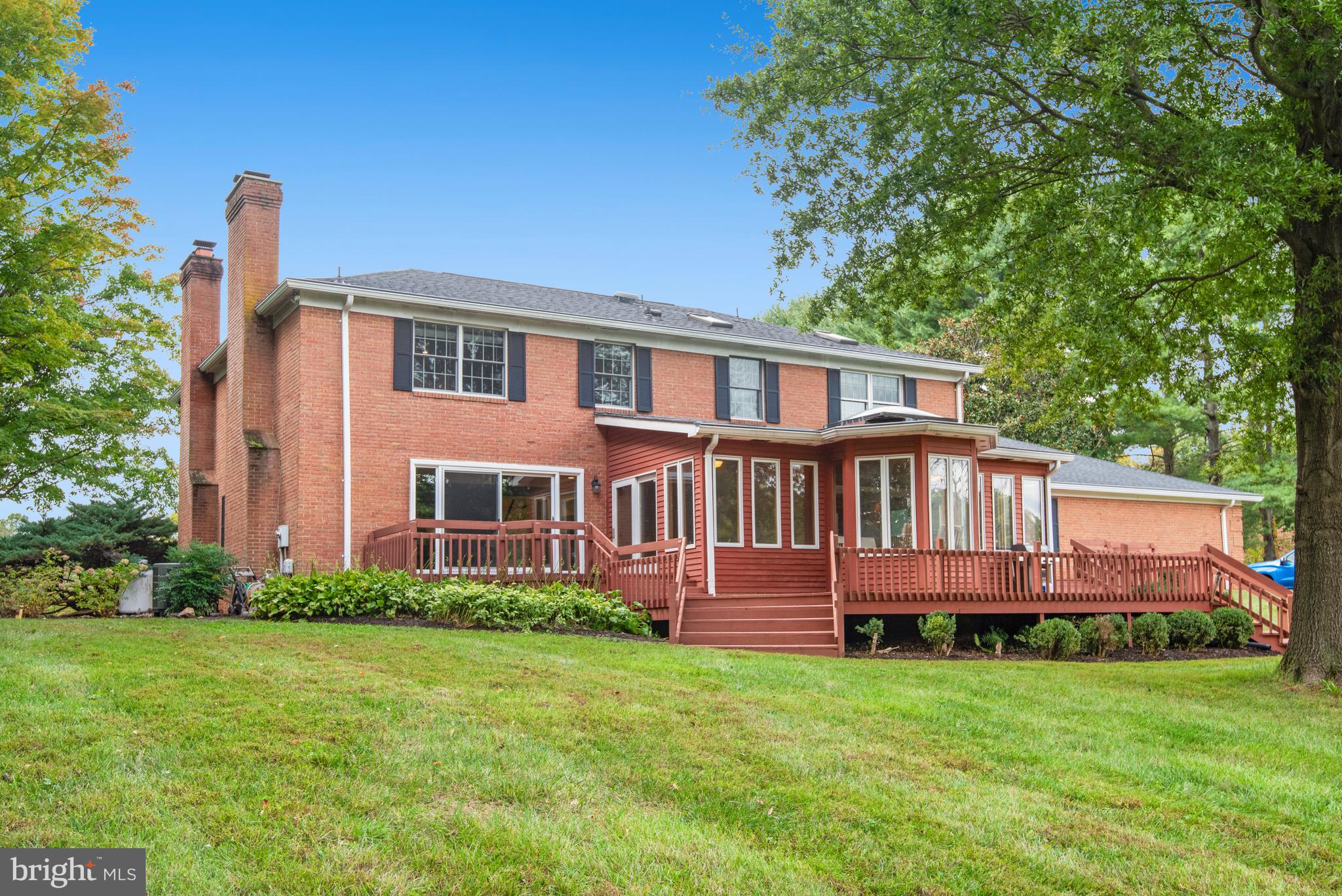 EVERGREEN FARM - Residential