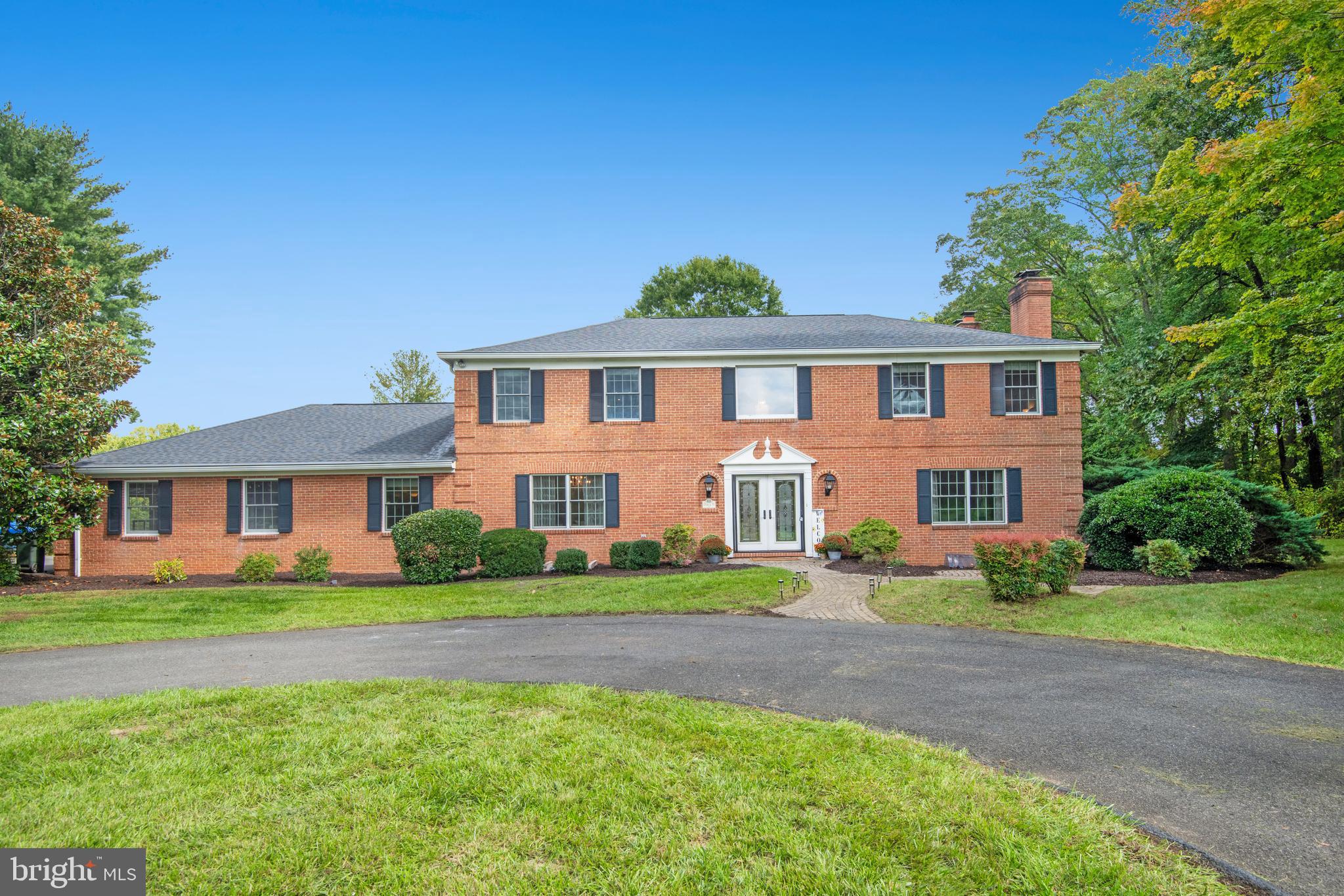 3819 DELASHMUTT DRIVE