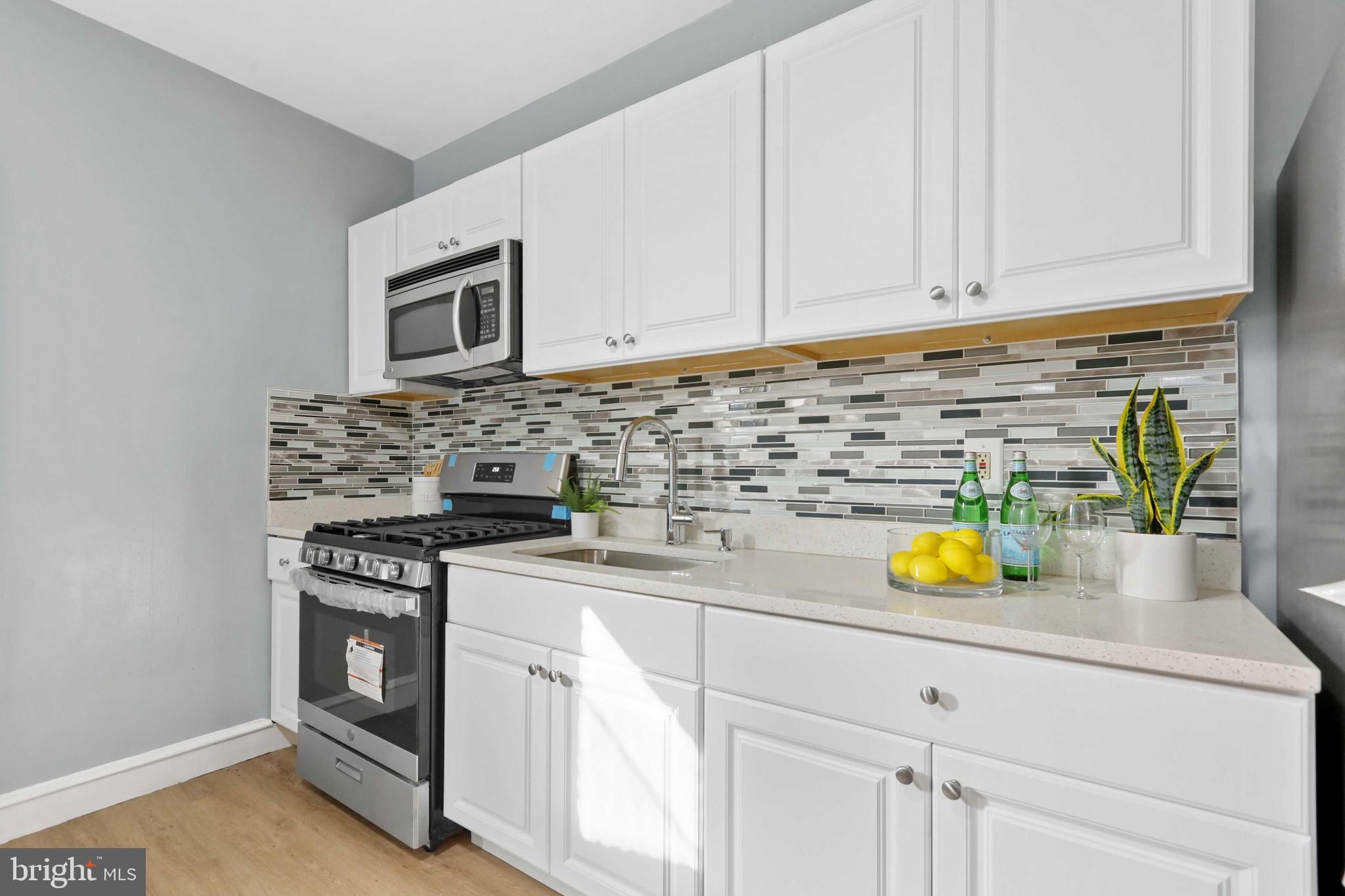 BIDDLE STREET - Residential