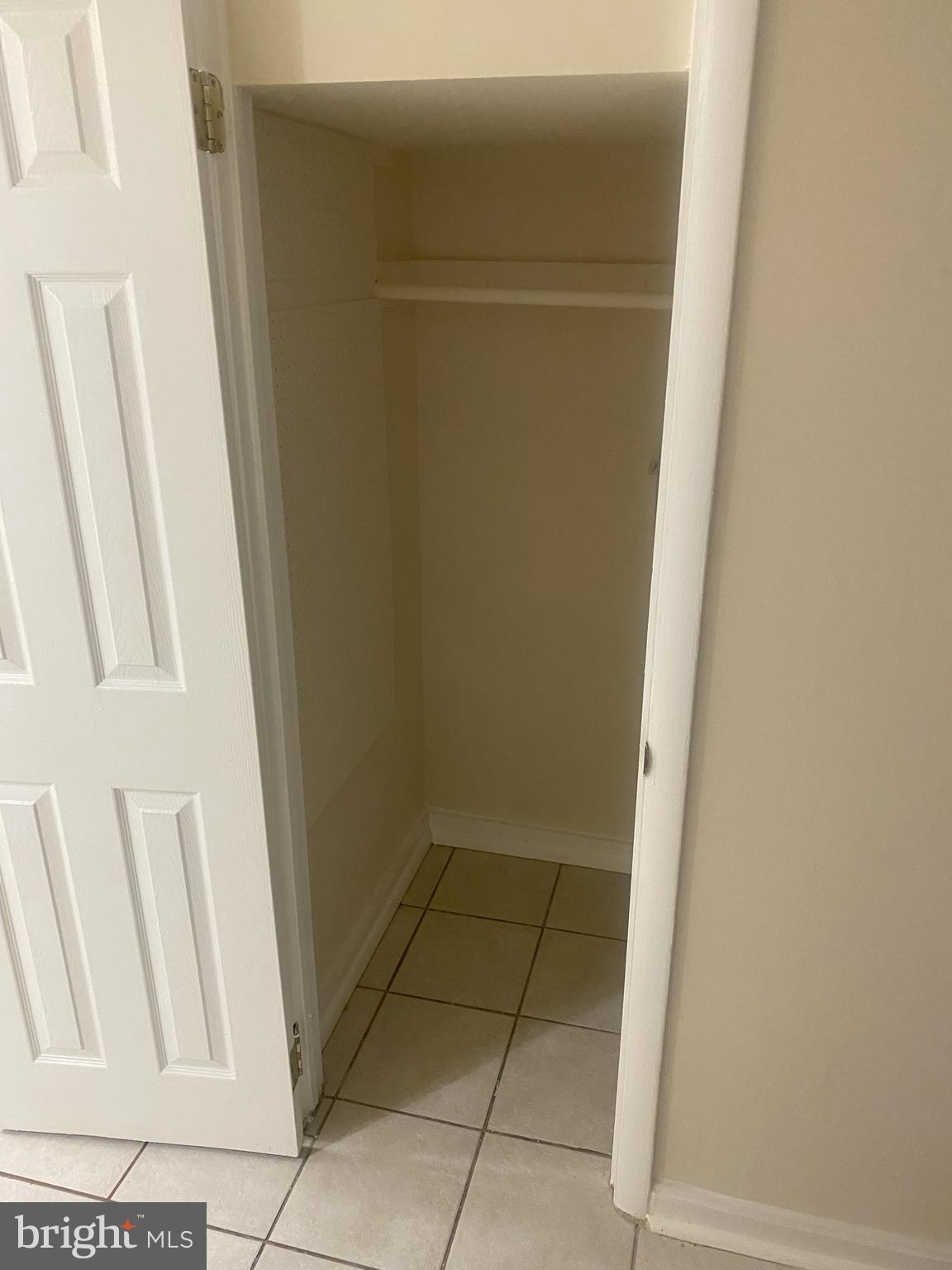 WESTVIEW TERRACE - Residential Lease