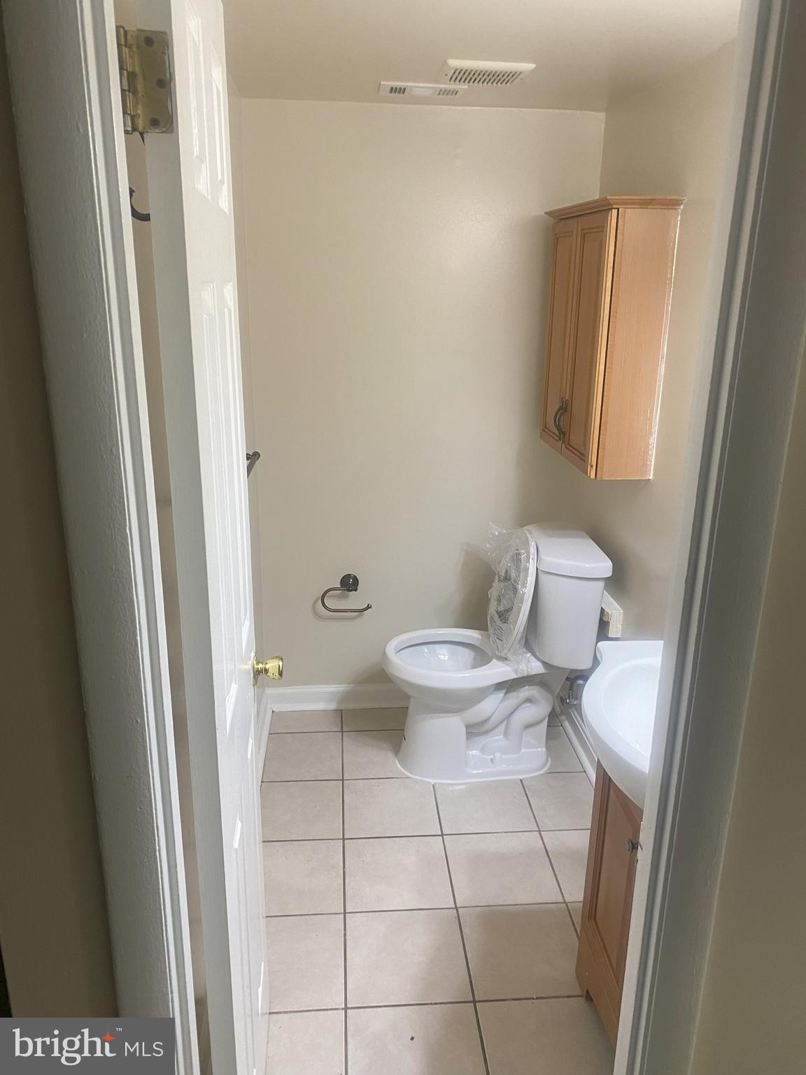 WESTVIEW TERRACE - Residential Lease