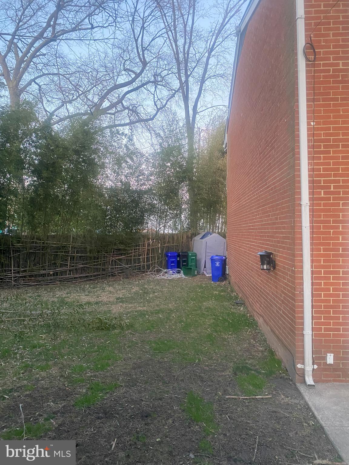 WESTVIEW TERRACE - Residential Lease