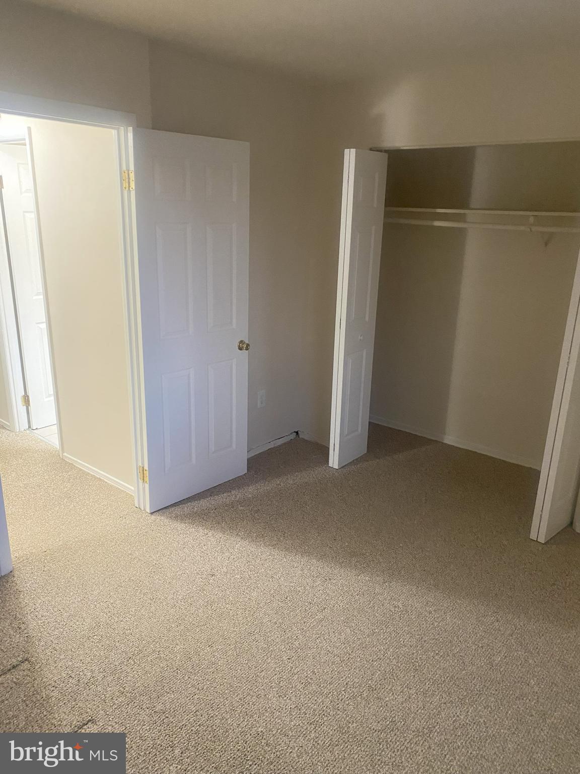 WESTVIEW TERRACE - Residential Lease