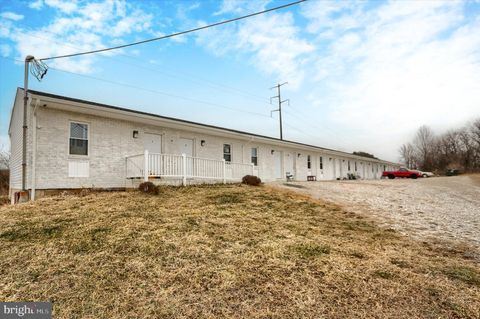517 AUBEL ROAD DELTA PA 17314