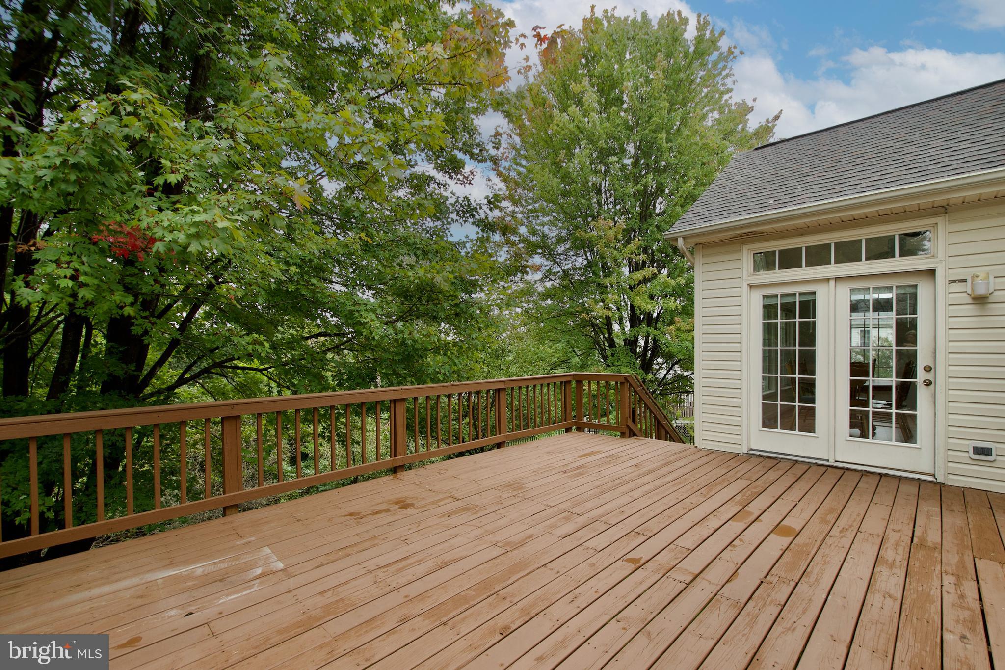 DAWSON LANDING - Residential