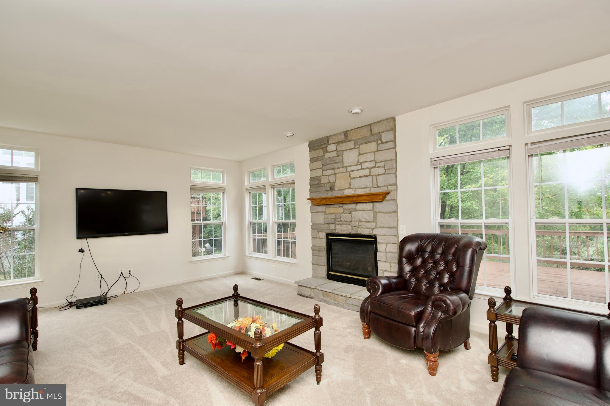 DAWSON LANDING - Residential