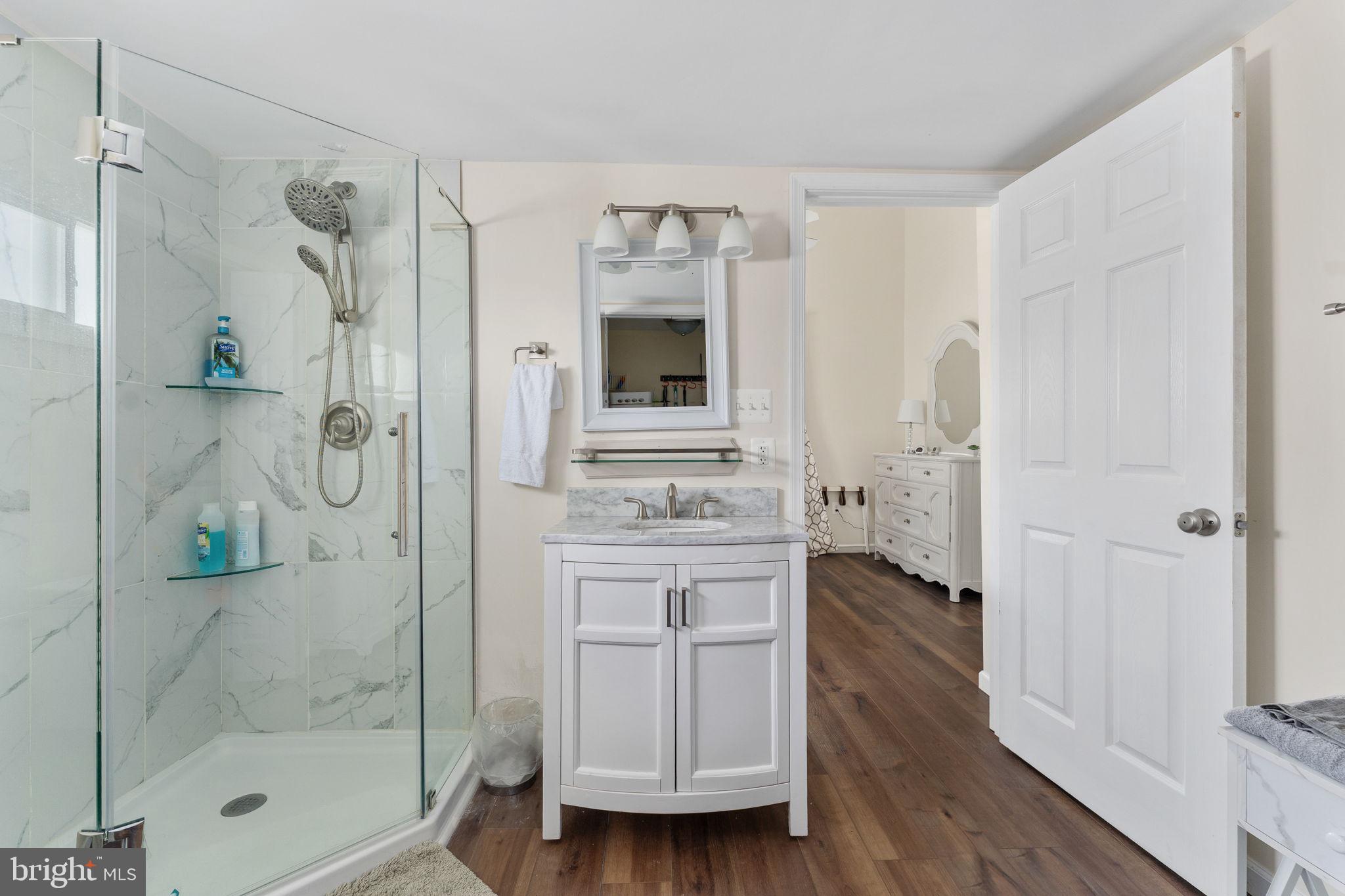 POTOMAC SHORES - Residential