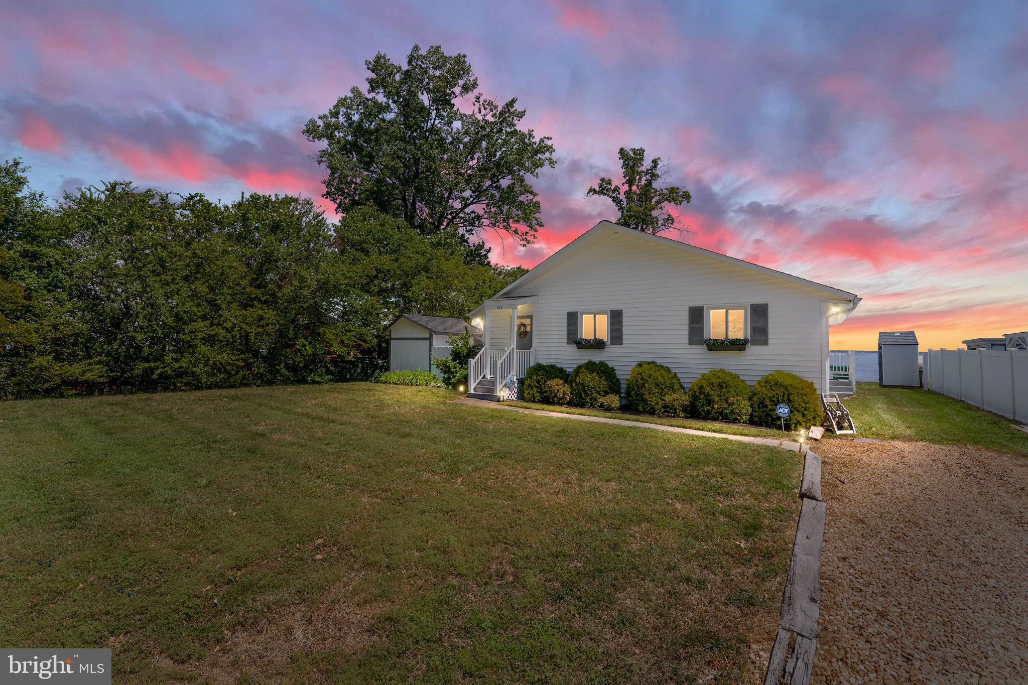 POTOMAC SHORES - Residential
