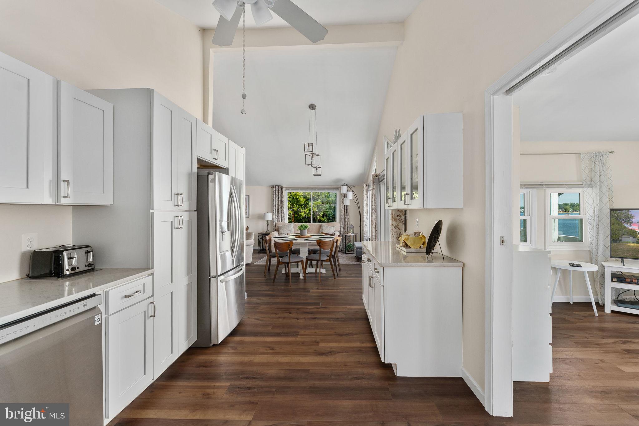 POTOMAC SHORES - Residential