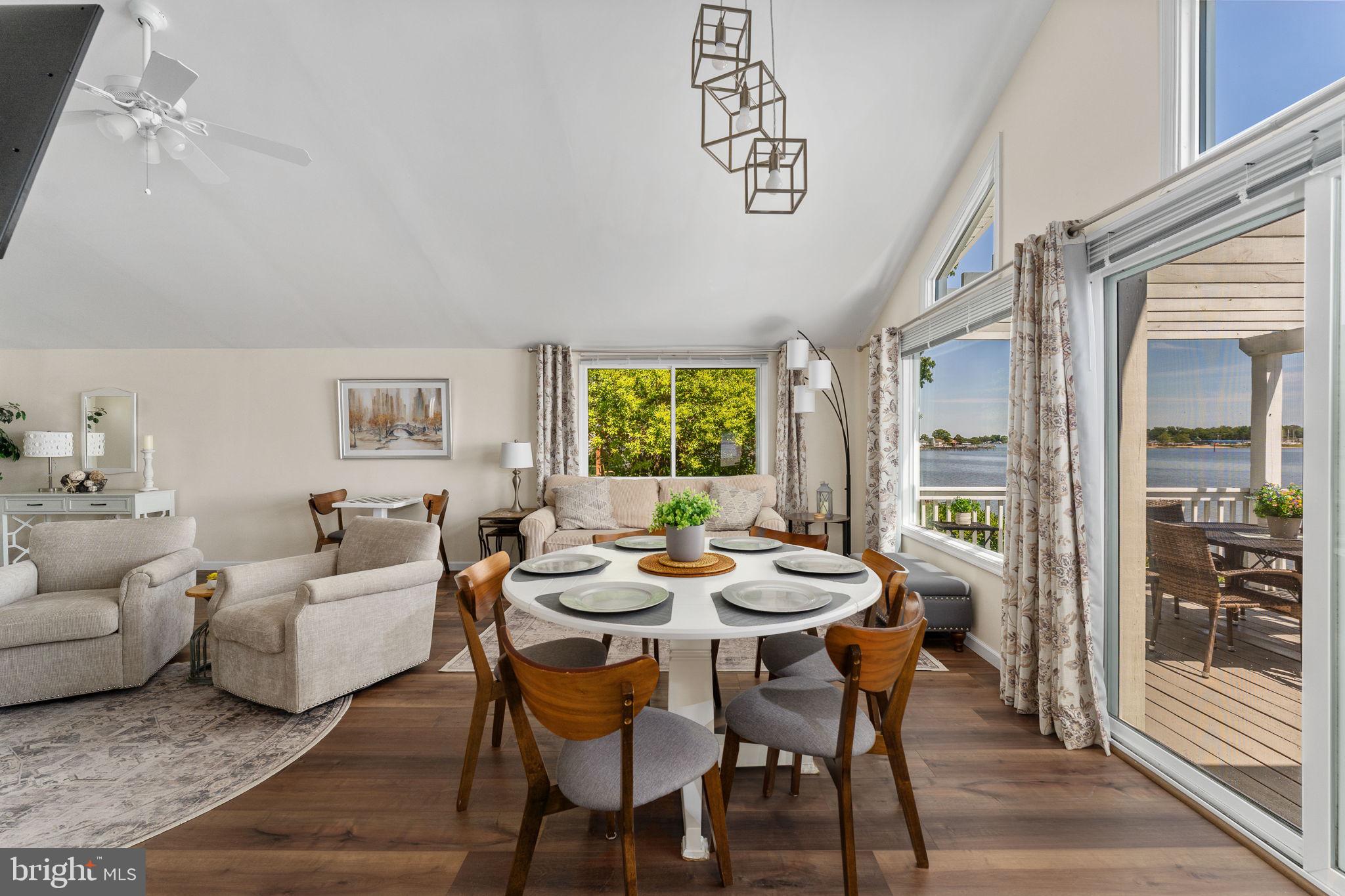 POTOMAC SHORES - Residential