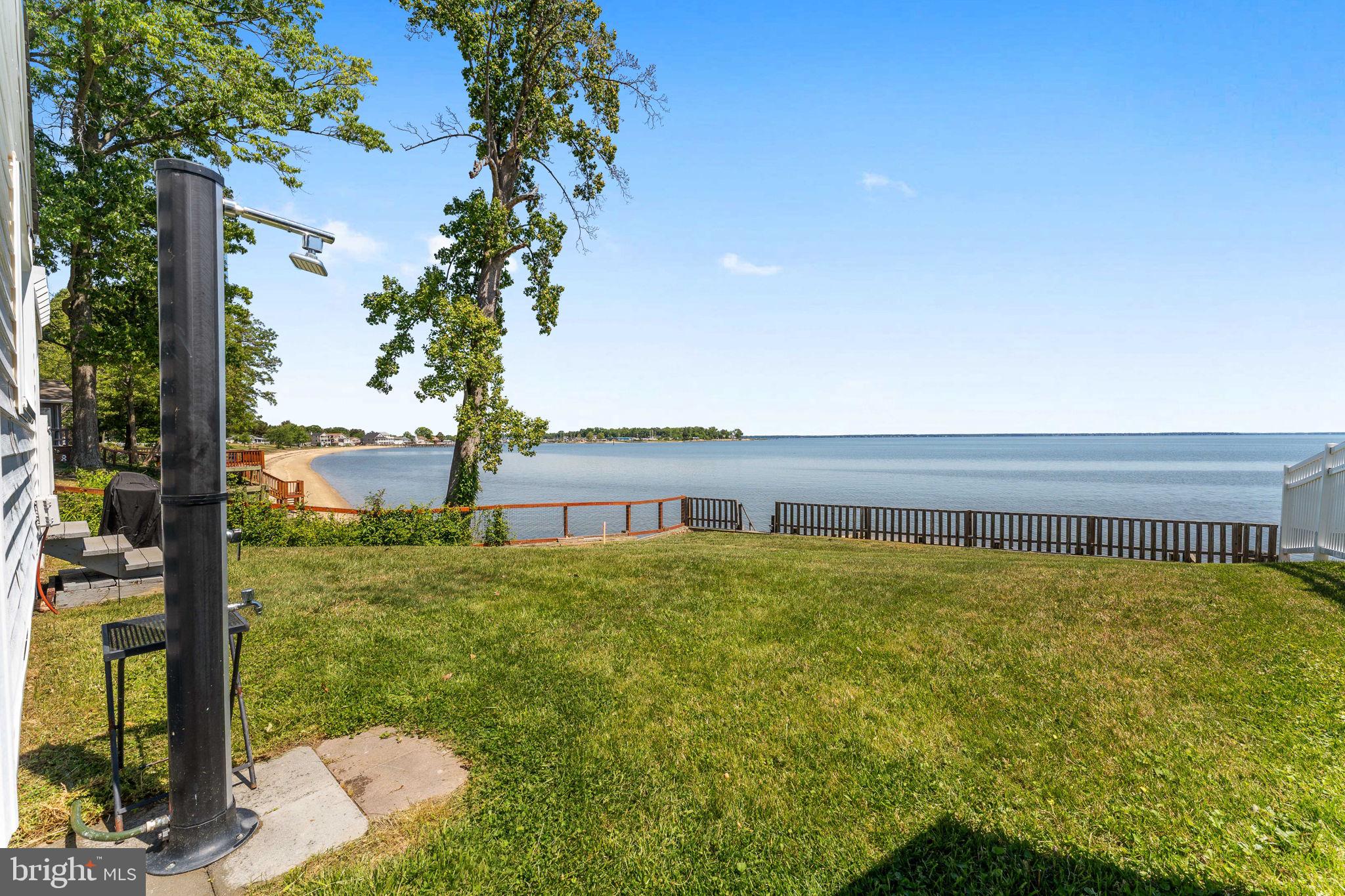 POTOMAC SHORES - Residential