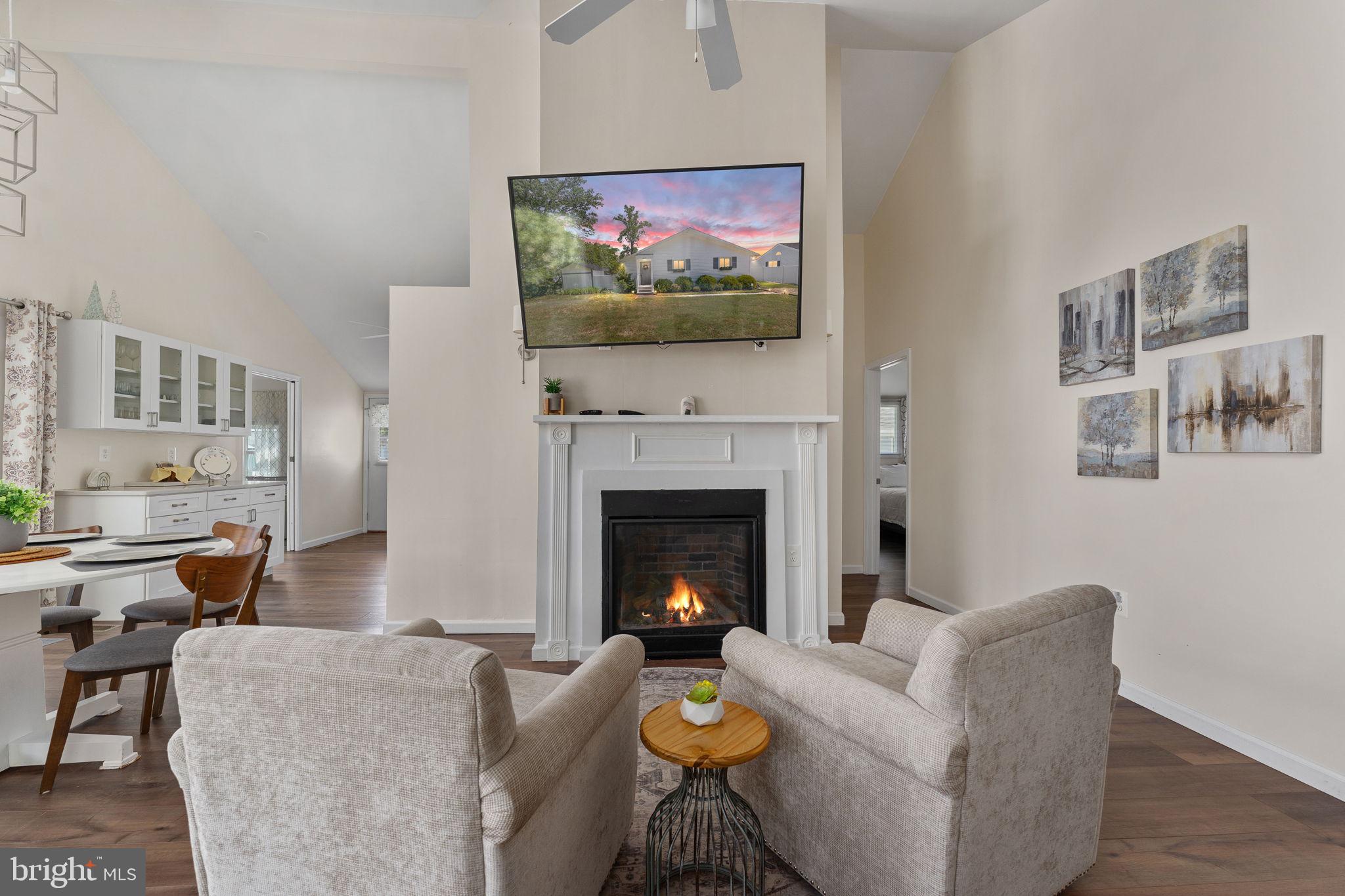 POTOMAC SHORES - Residential