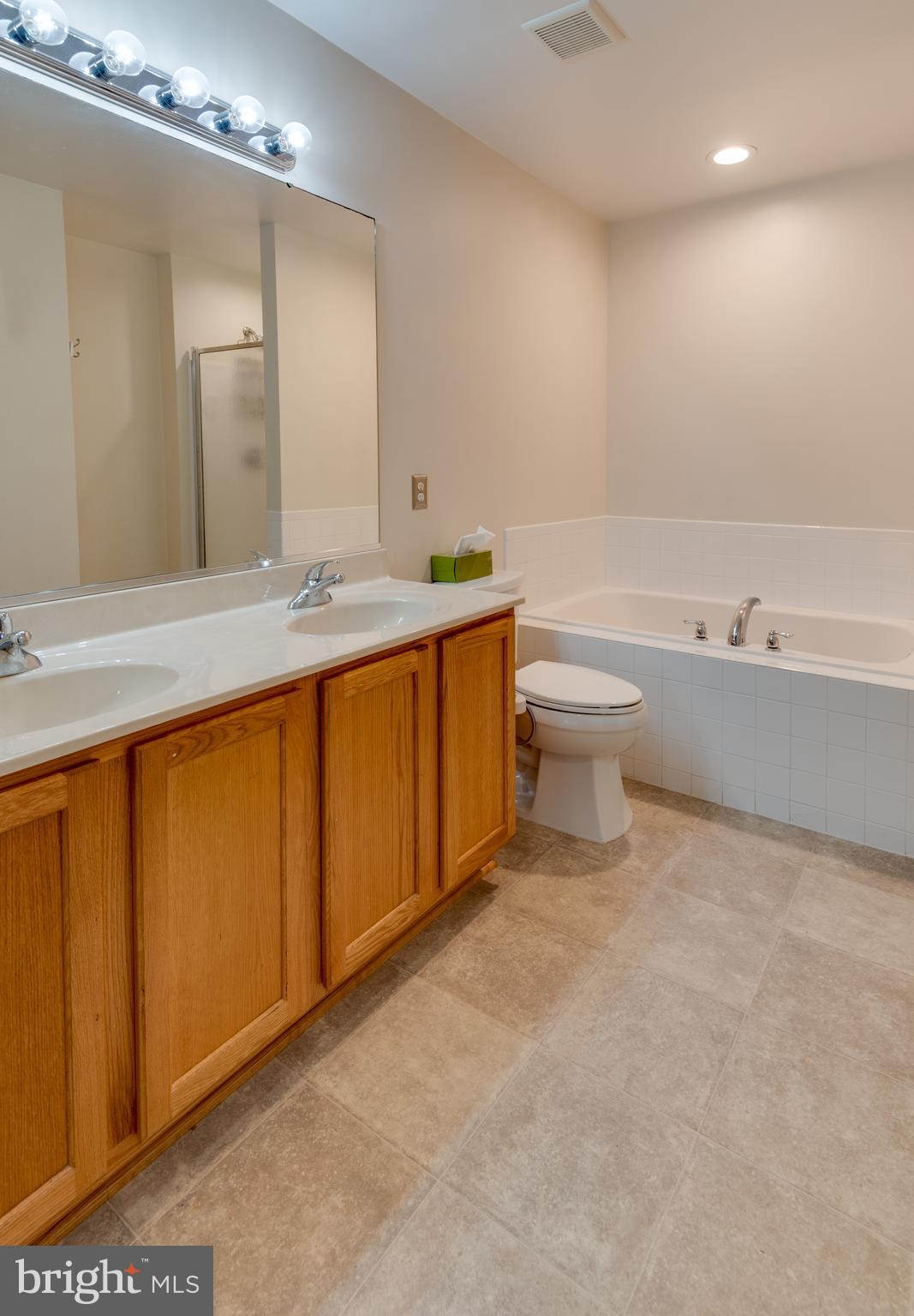 GREENBRIER - Residential