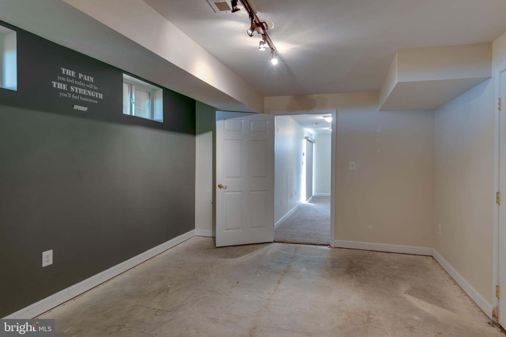 GREENBRIER - Residential