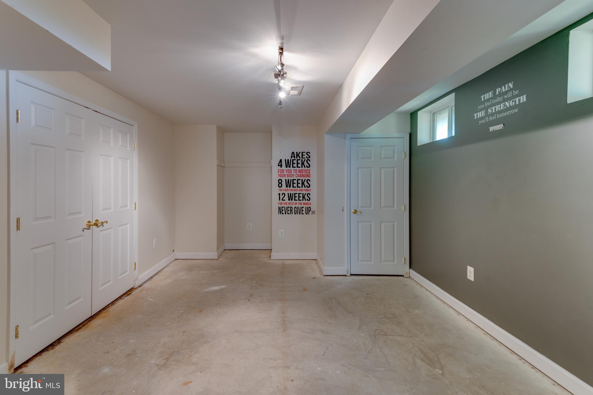 GREENBRIER - Residential