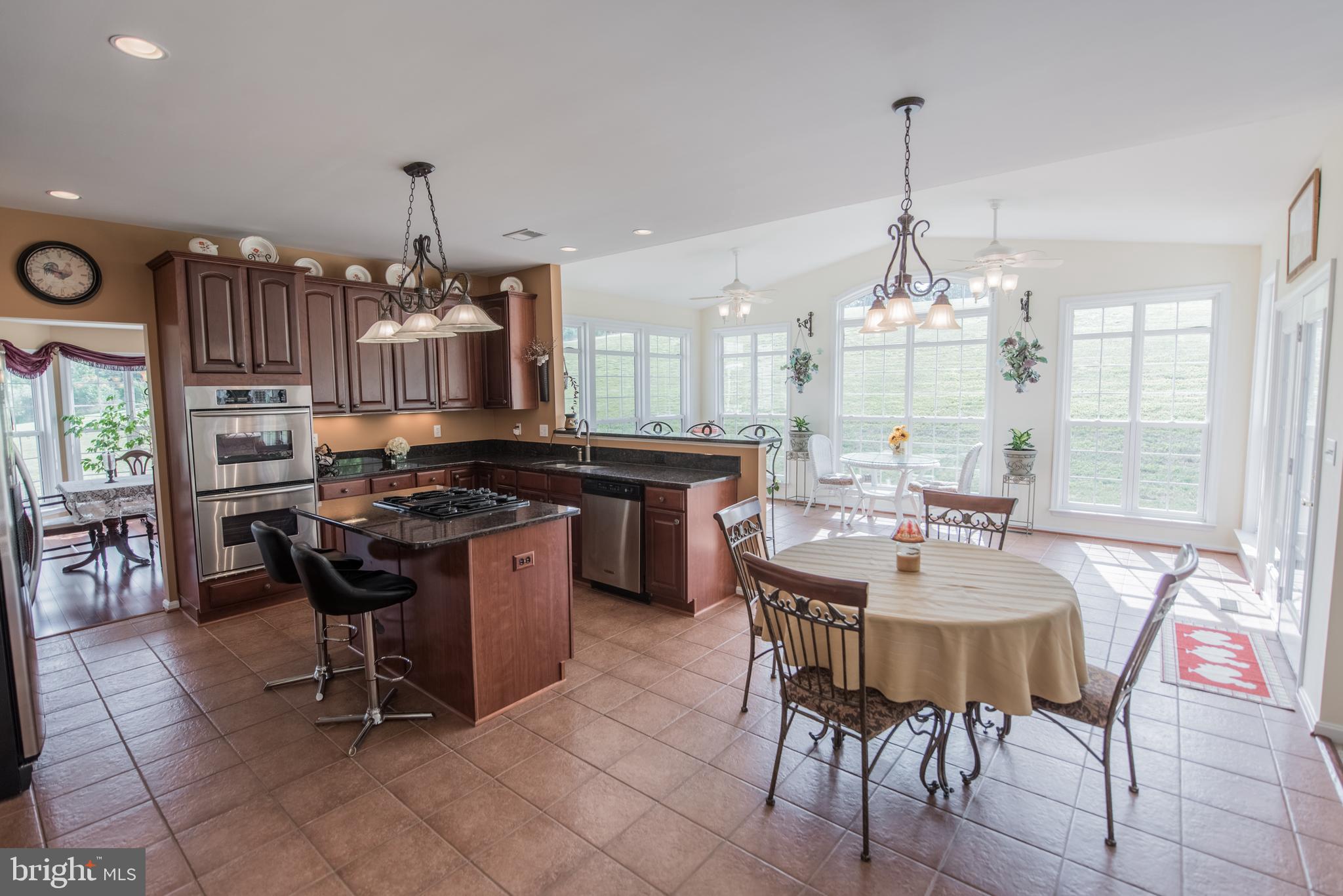 GRANT ACRES ESTATES - Residential